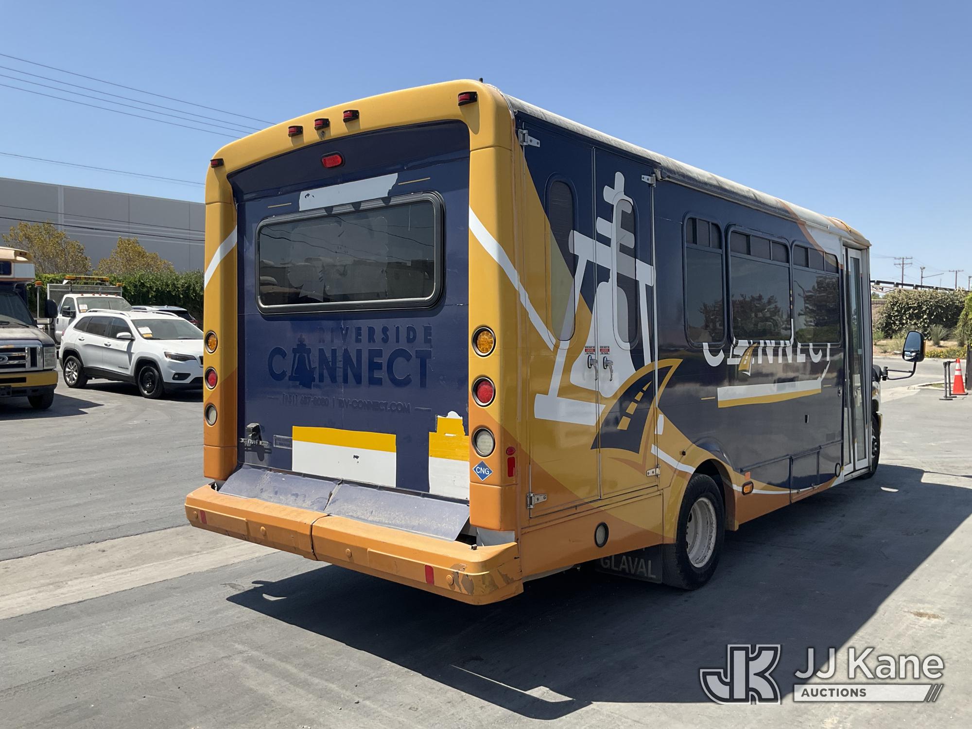 2014 Ford ECONOLINE E-450