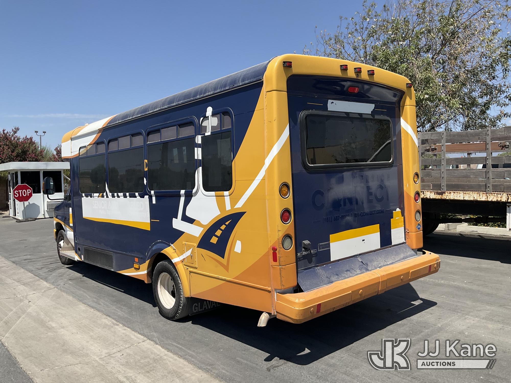 2014 Ford ECONOLINE E-450