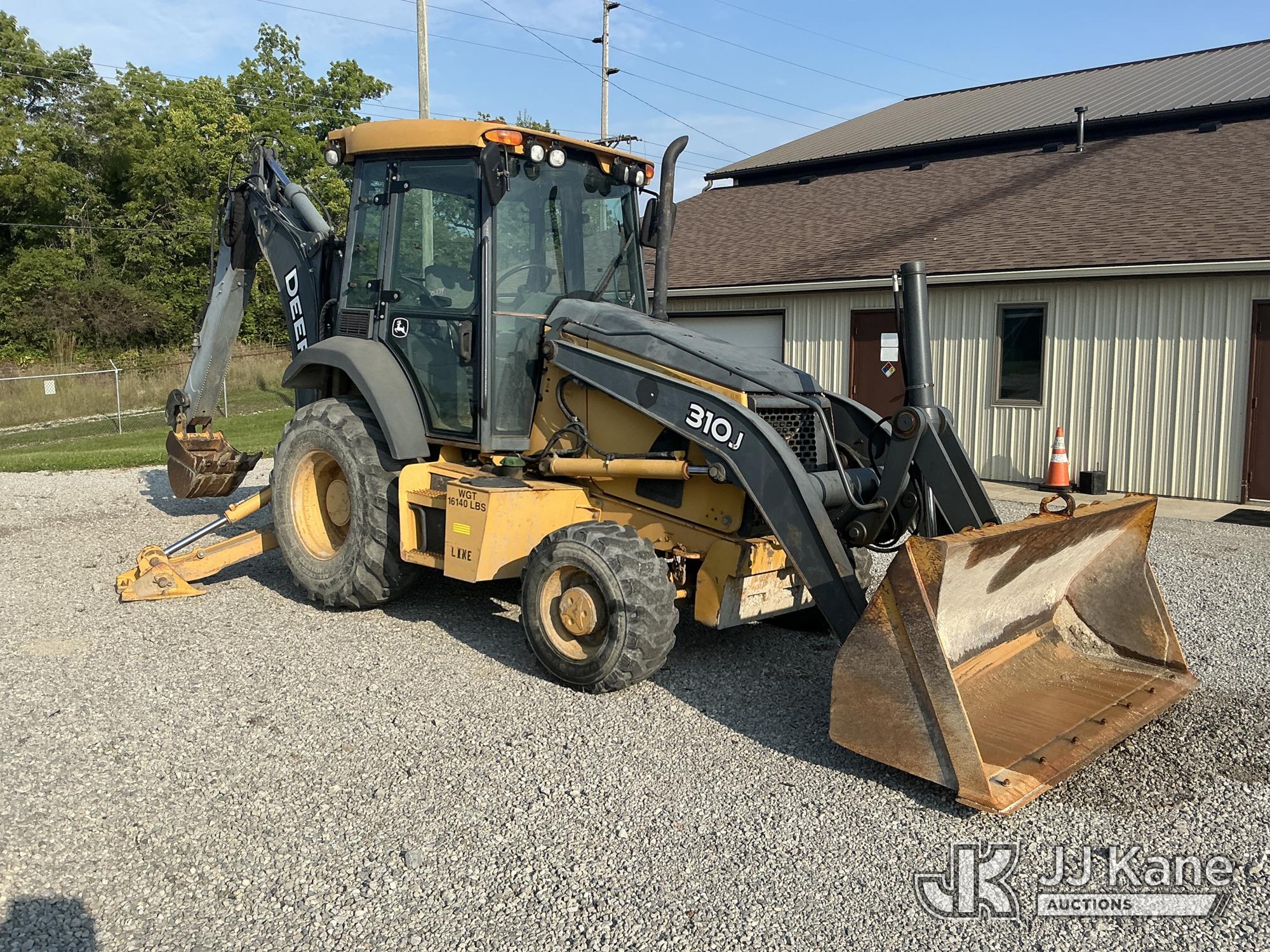 2011 John Deere 310J
