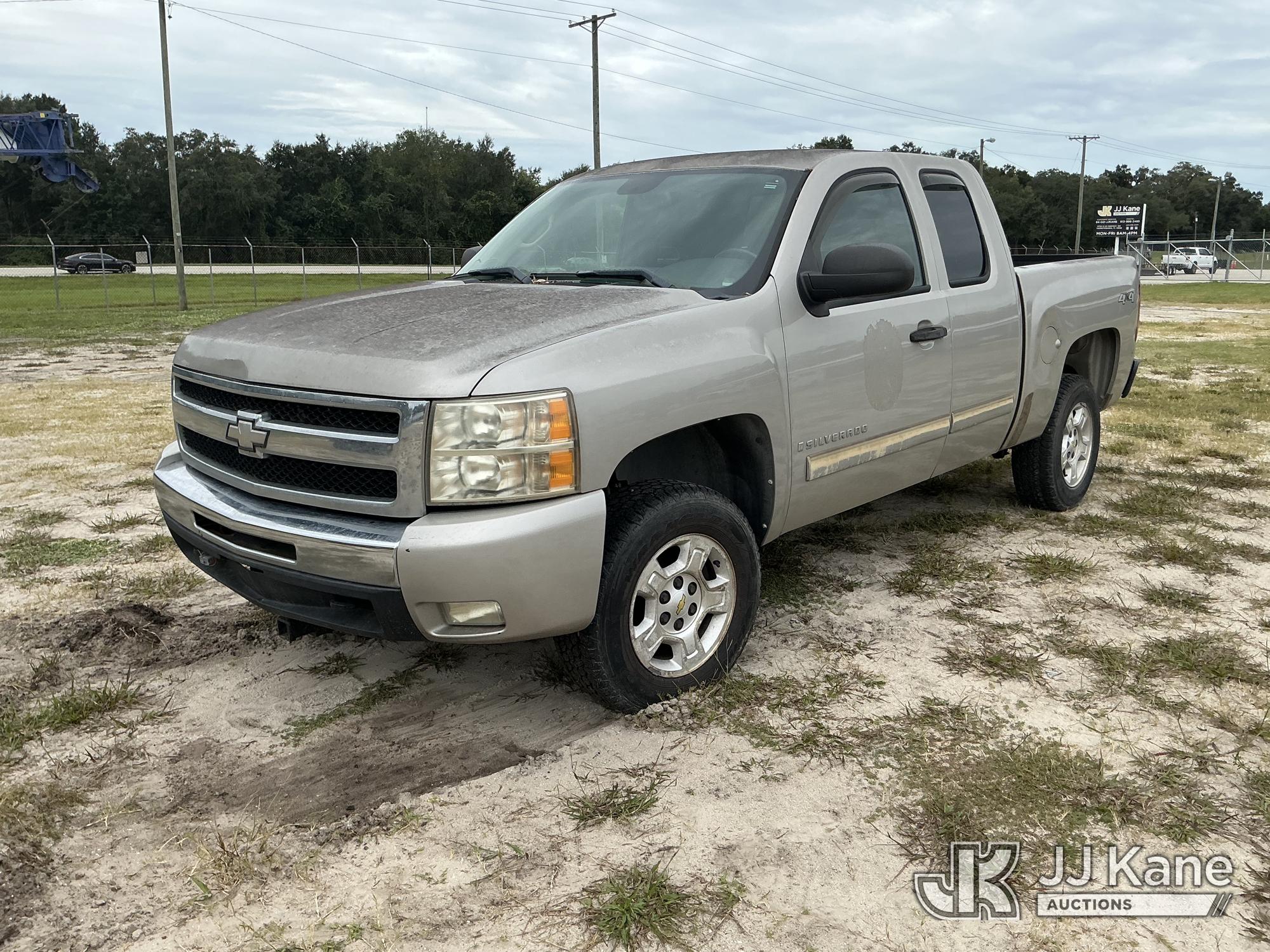 Photo of 2009 Chevrolet Silverado 1500 4x4