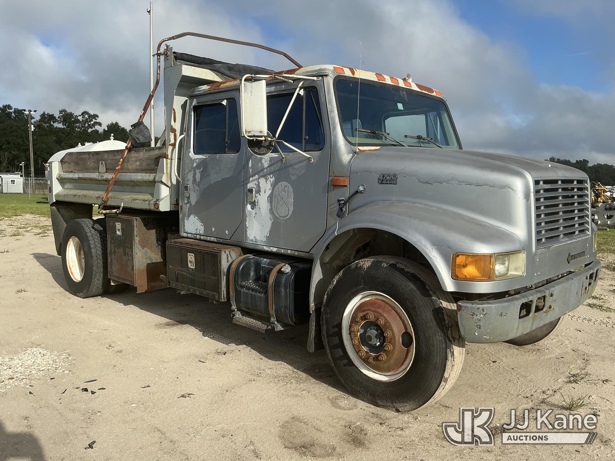 2002 International 4700