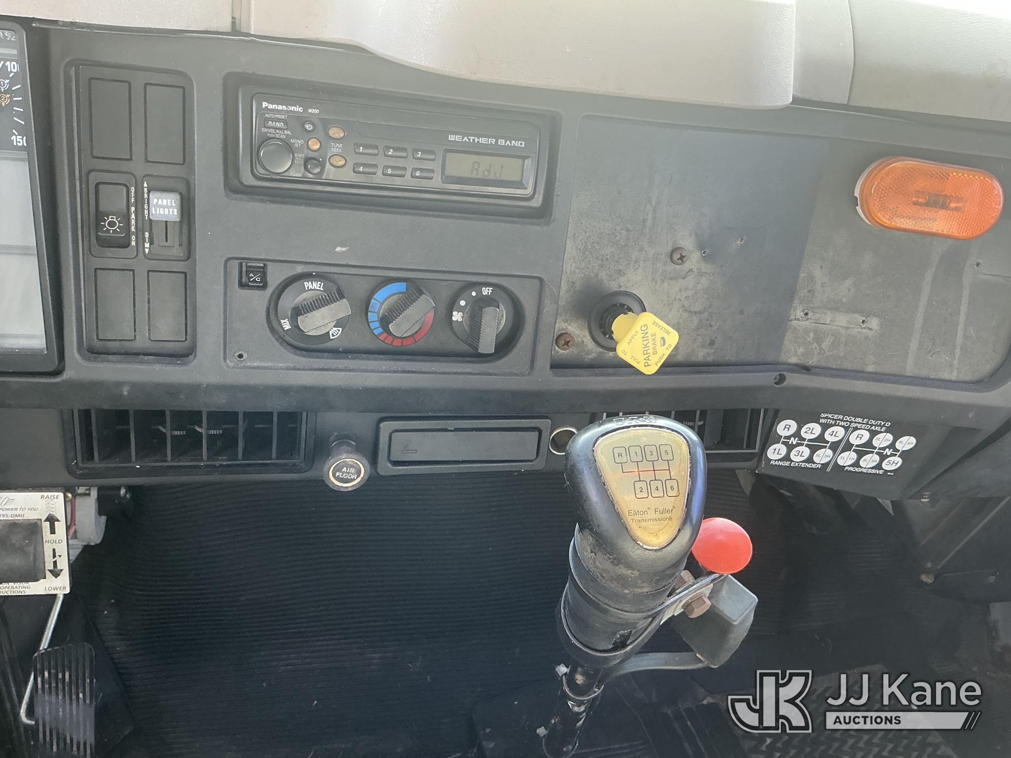 2002 International 4700