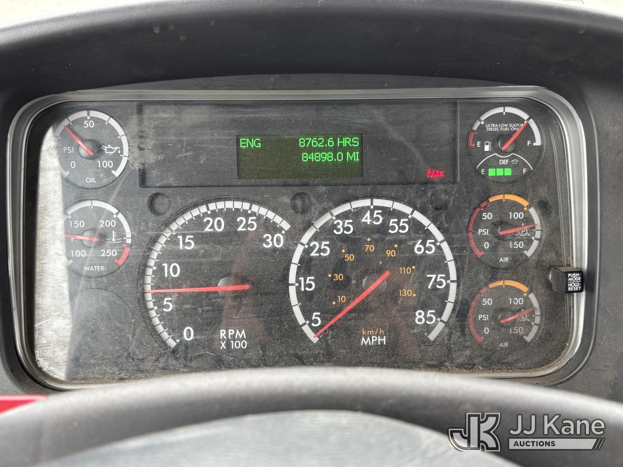 2016 Freightliner M2 106