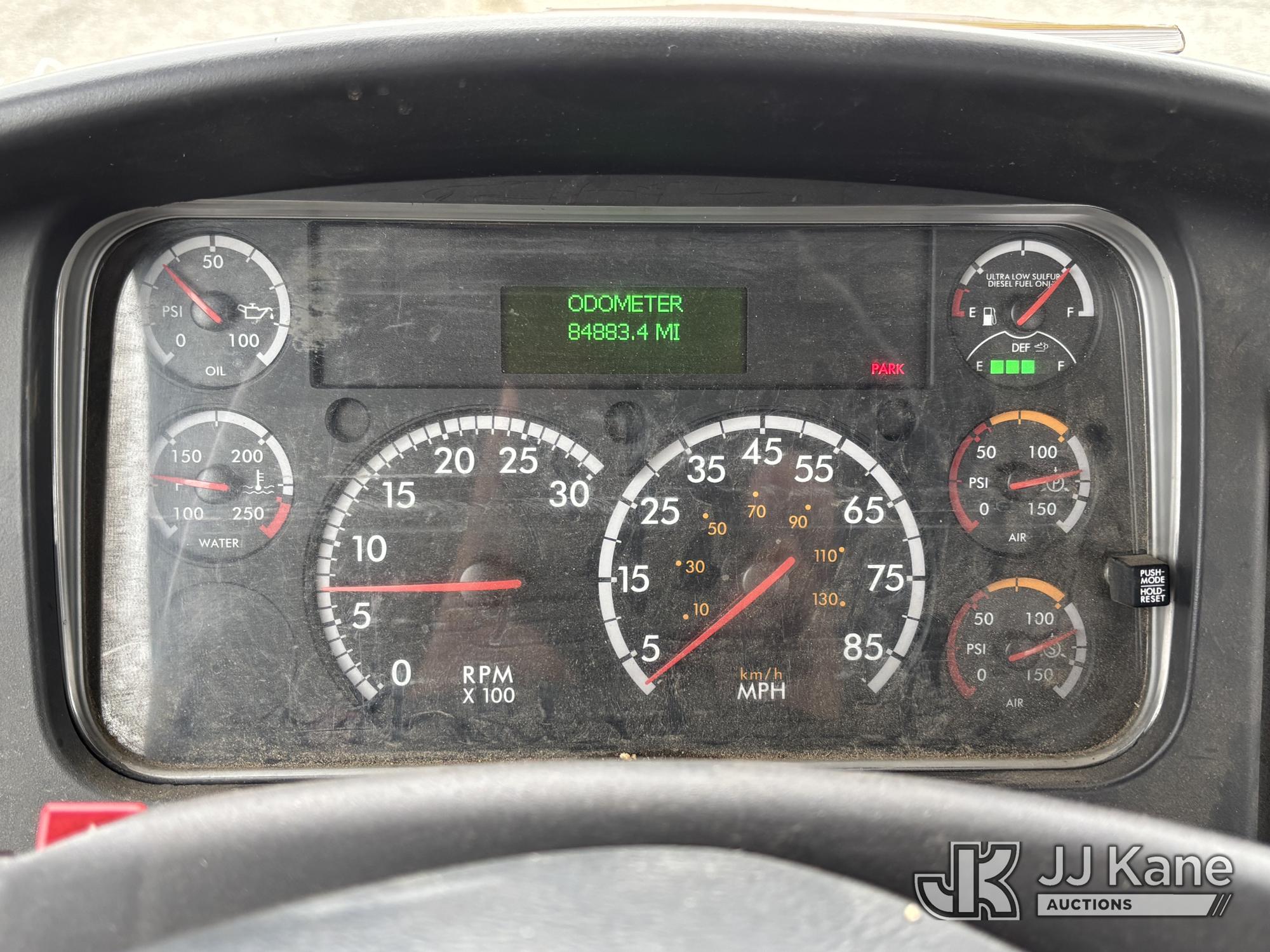 2016 Freightliner M2 106
