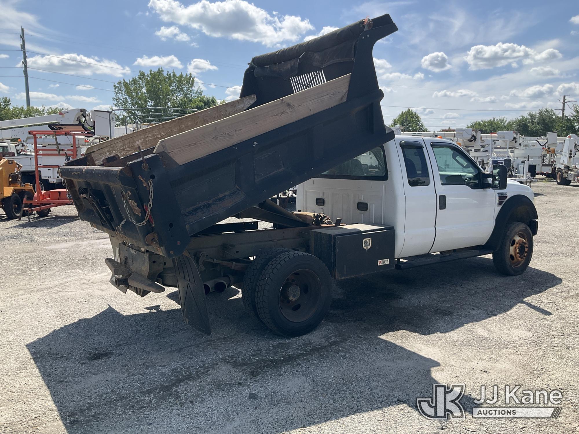 2008 Ford F550 4X4