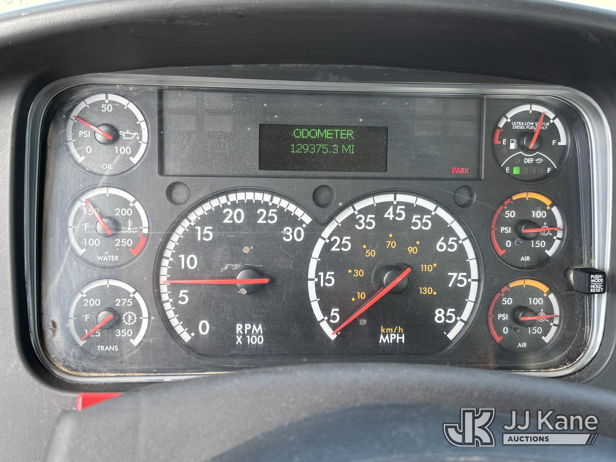 2016 Freightliner M2 106