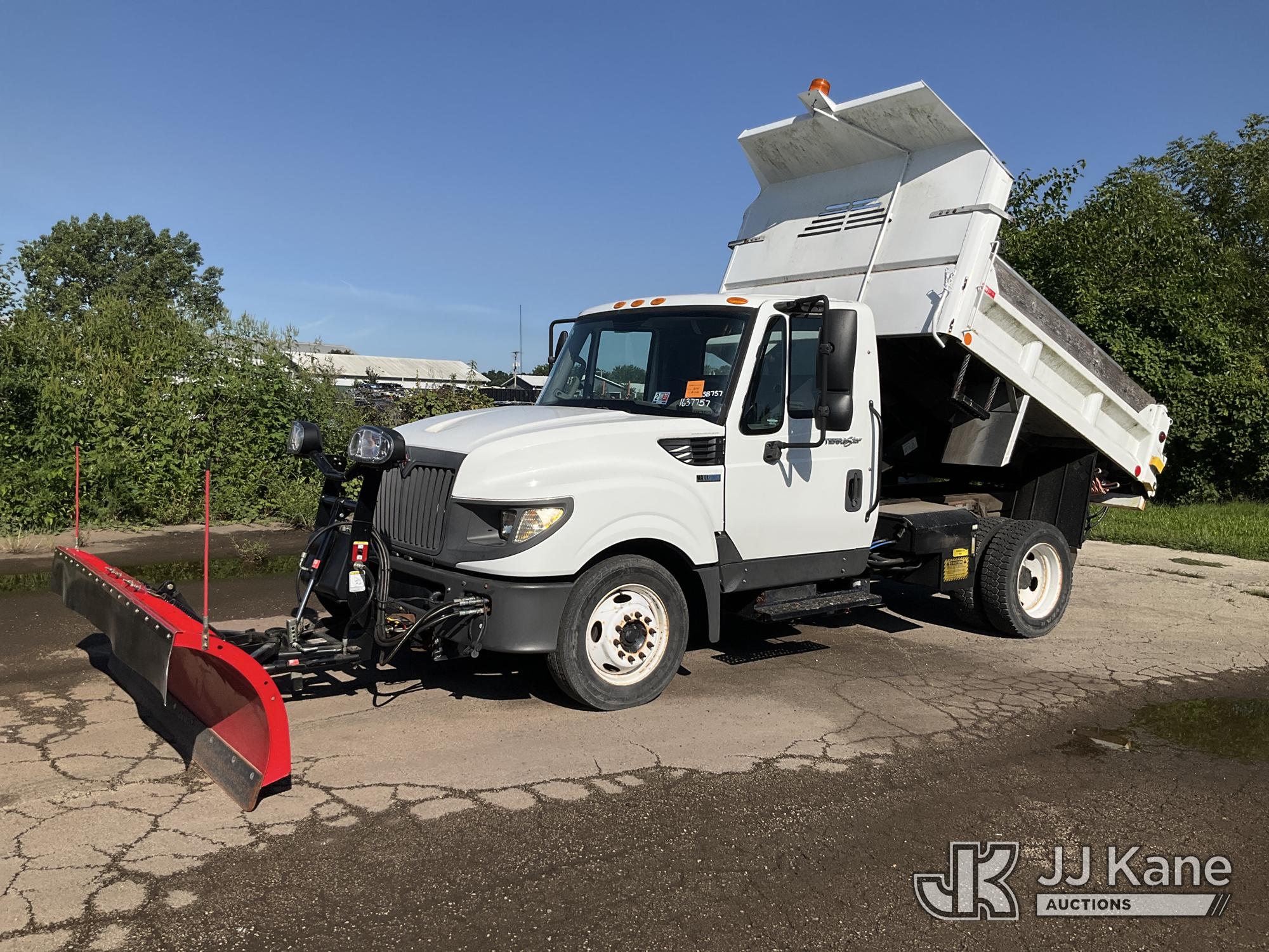Photo of 2012 International TerraStar