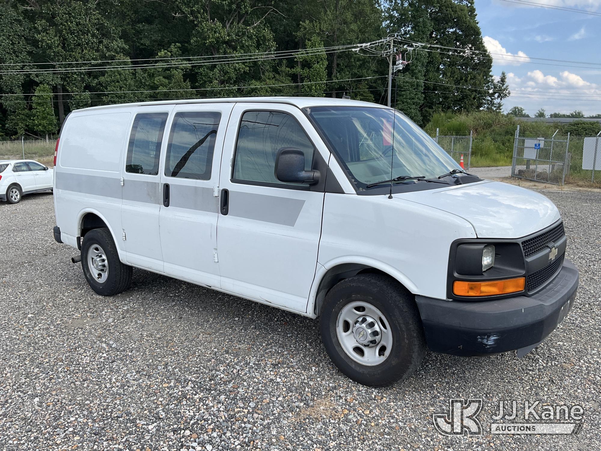 2011 Chevrolet EXPRESS 2500