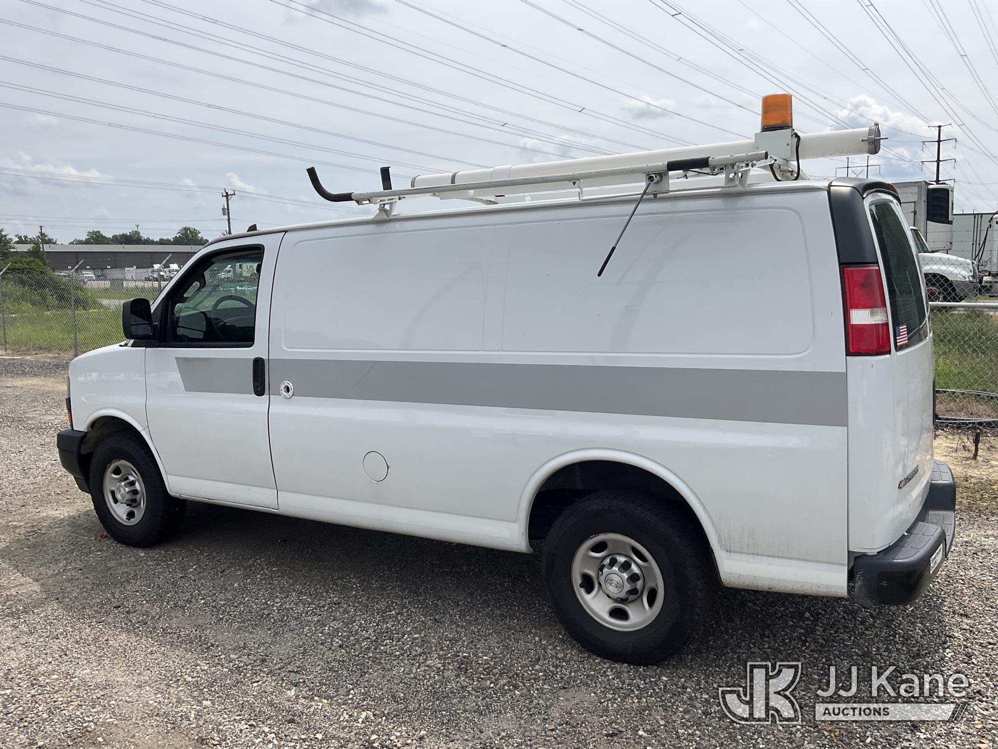 2019 Chevrolet EXPRESS 2500