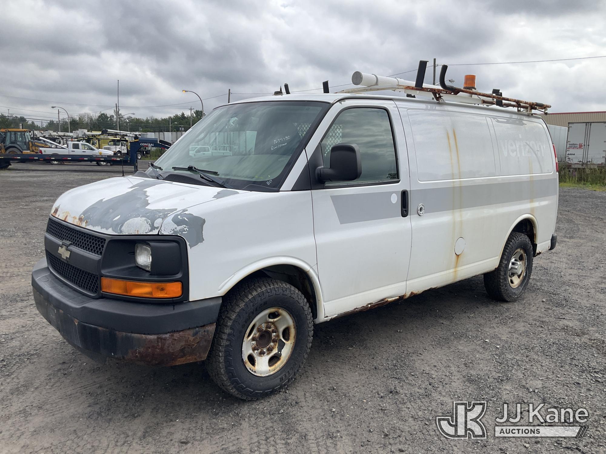 Photo of 2011 Chevrolet Express G2500