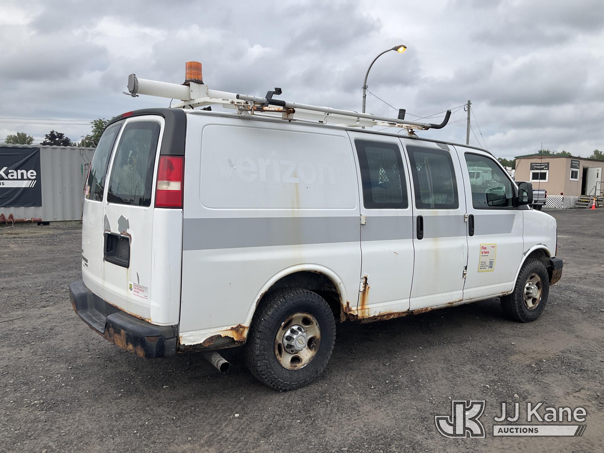 2011 Chevrolet EXPRESS G2500