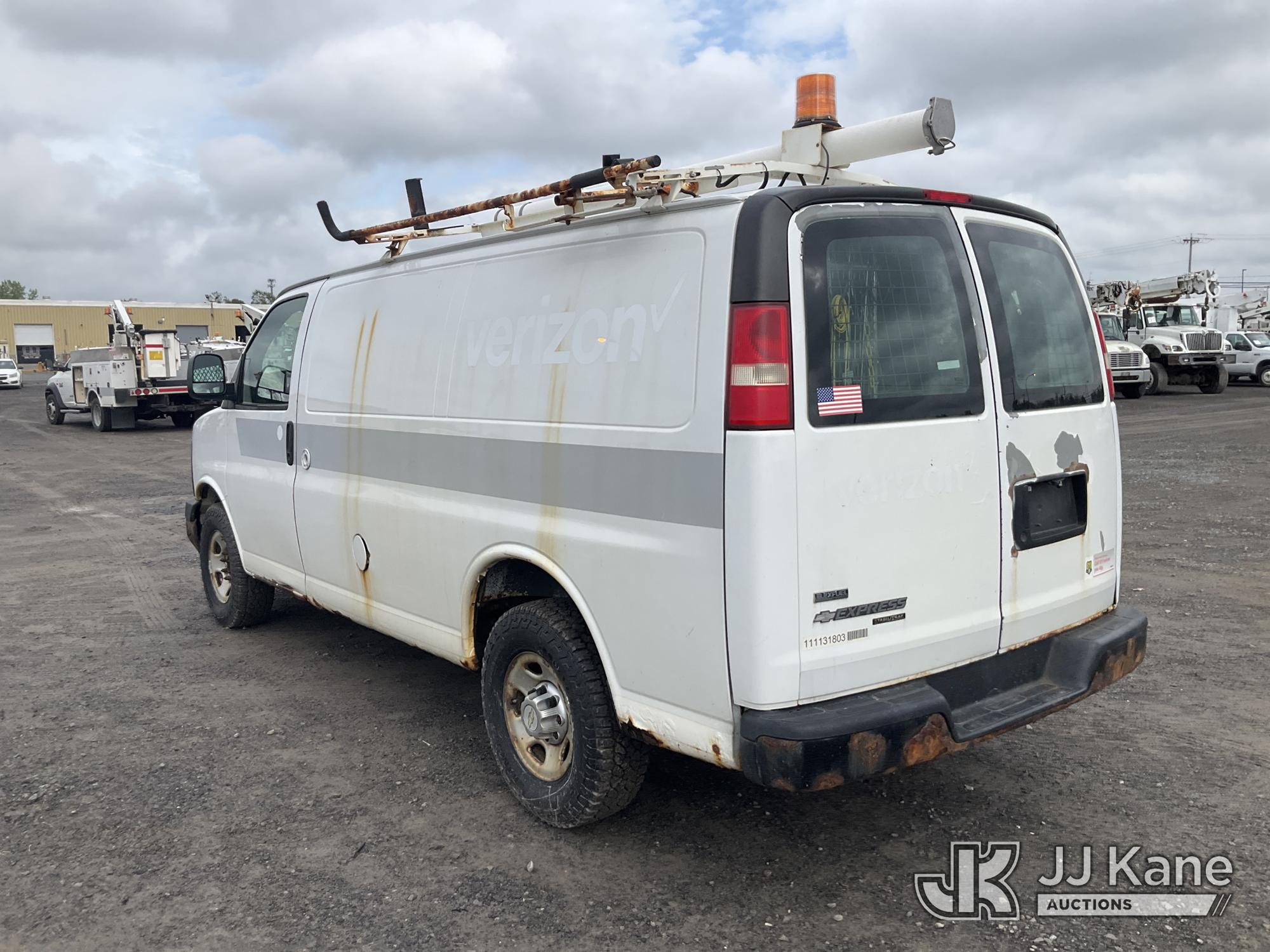 2011 Chevrolet EXPRESS G2500