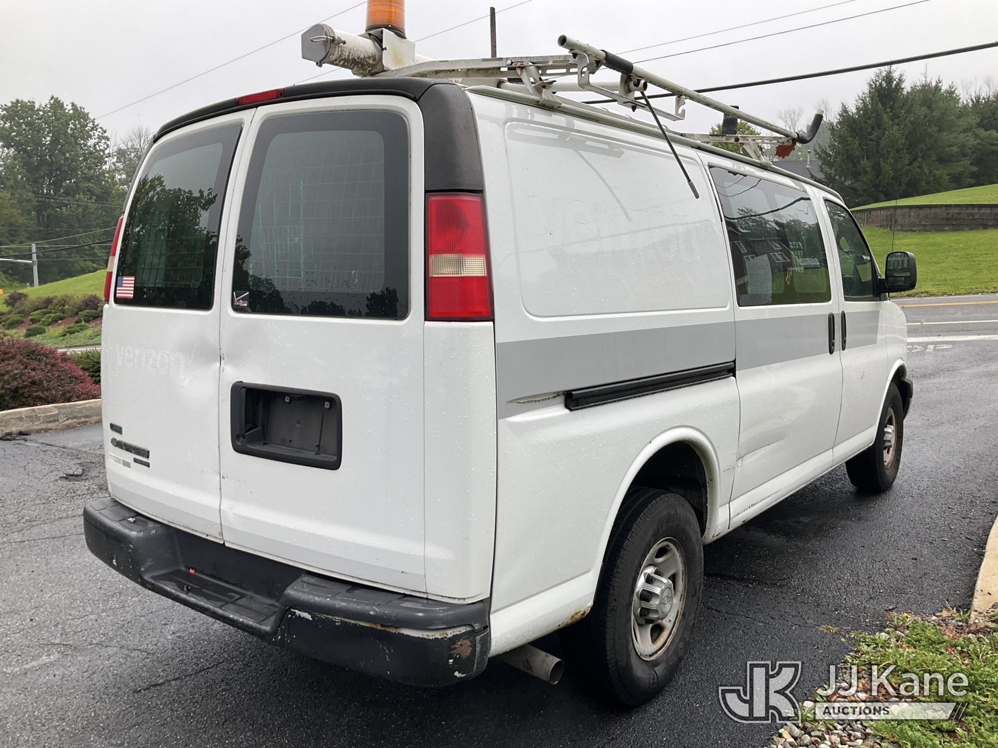2011 Chevrolet EXPRESS G2500