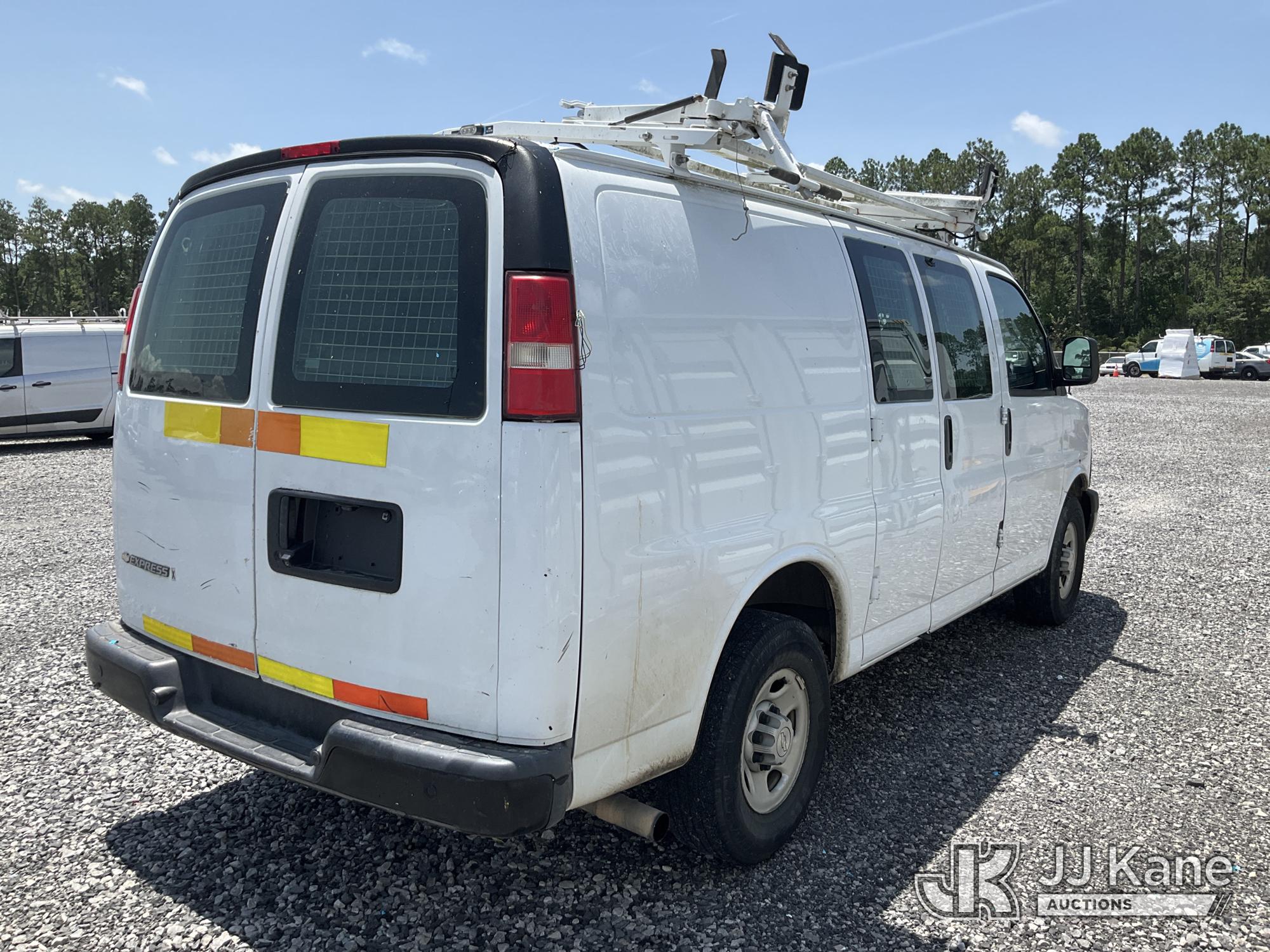 2017 Chevrolet EXPRESS G2500