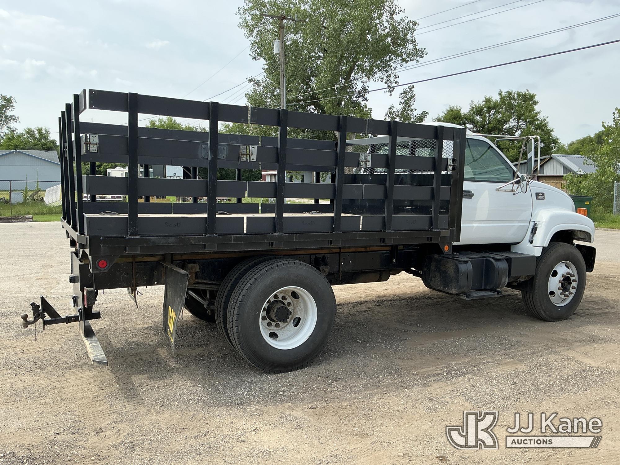 2000 Chevrolet C6500