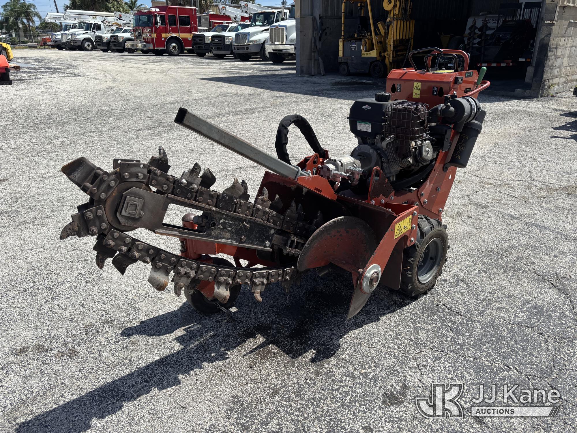 Photo of 2021 Ditch Witch C14