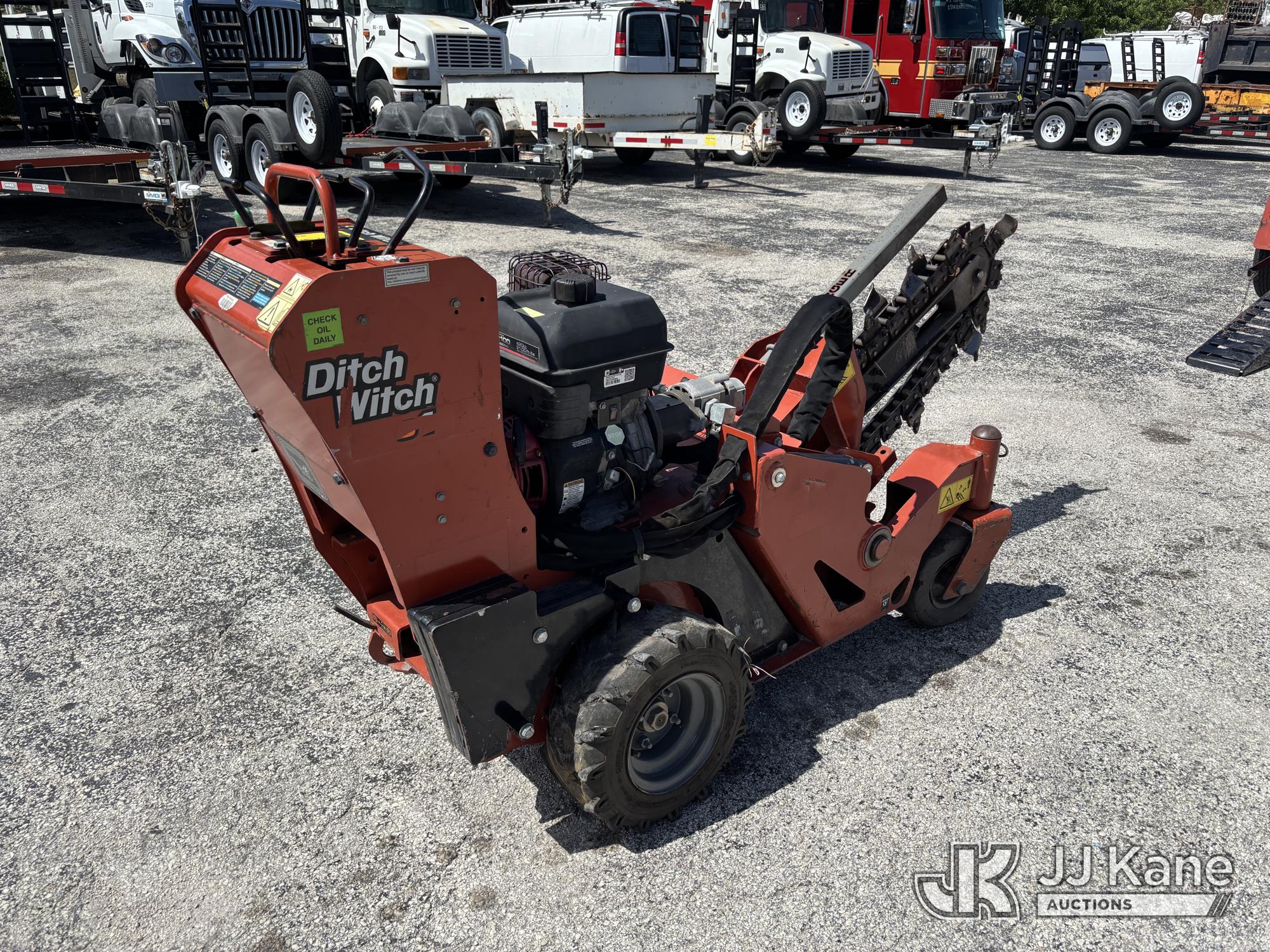 2021 Ditch Witch C14