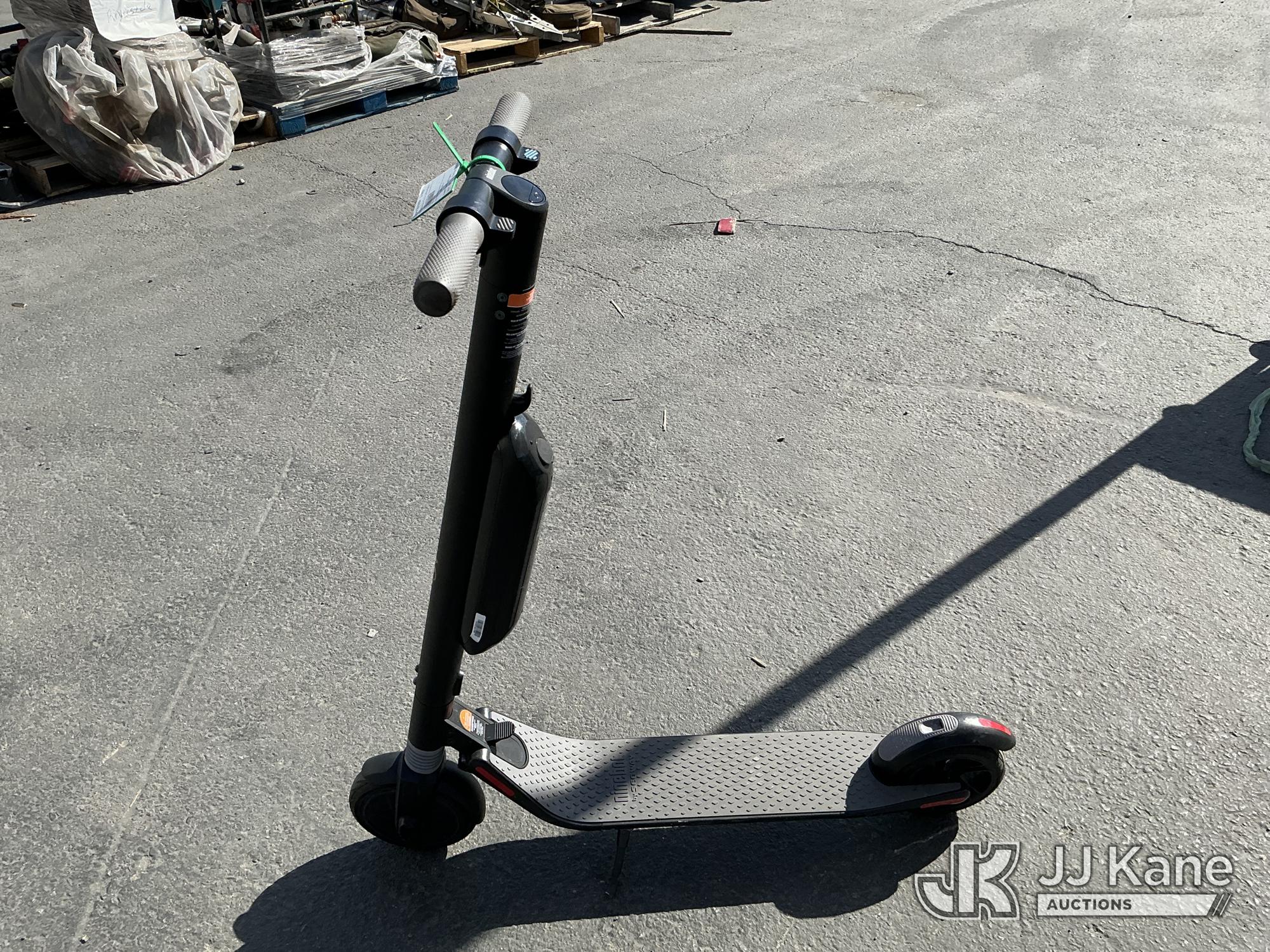 Roinside e-scooter No Keys