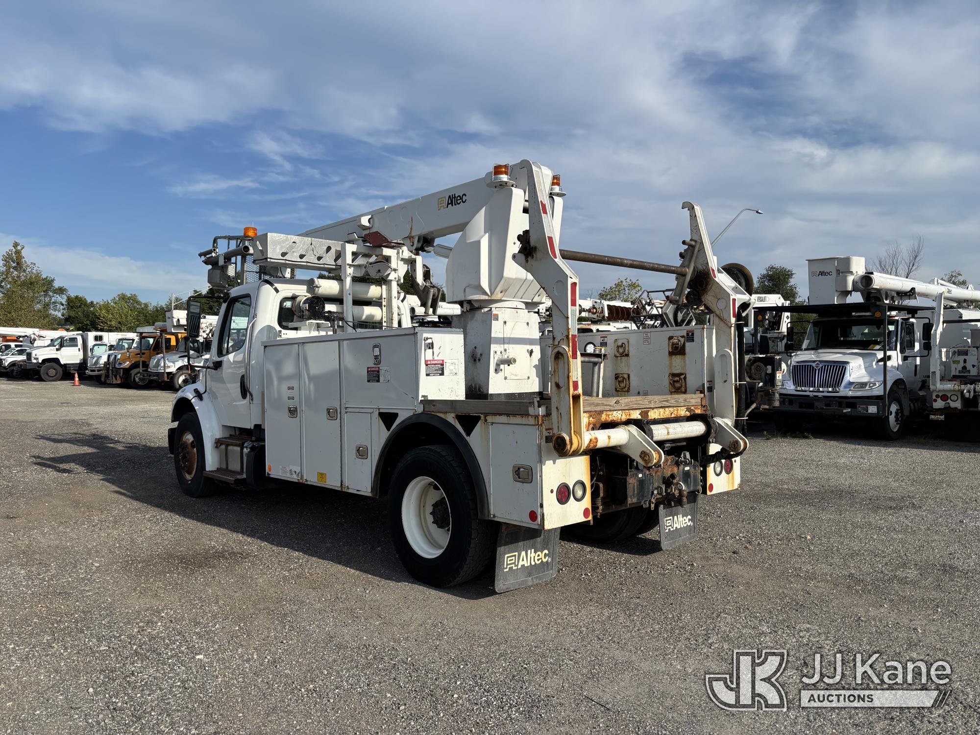 2018 Freightliner M2 106