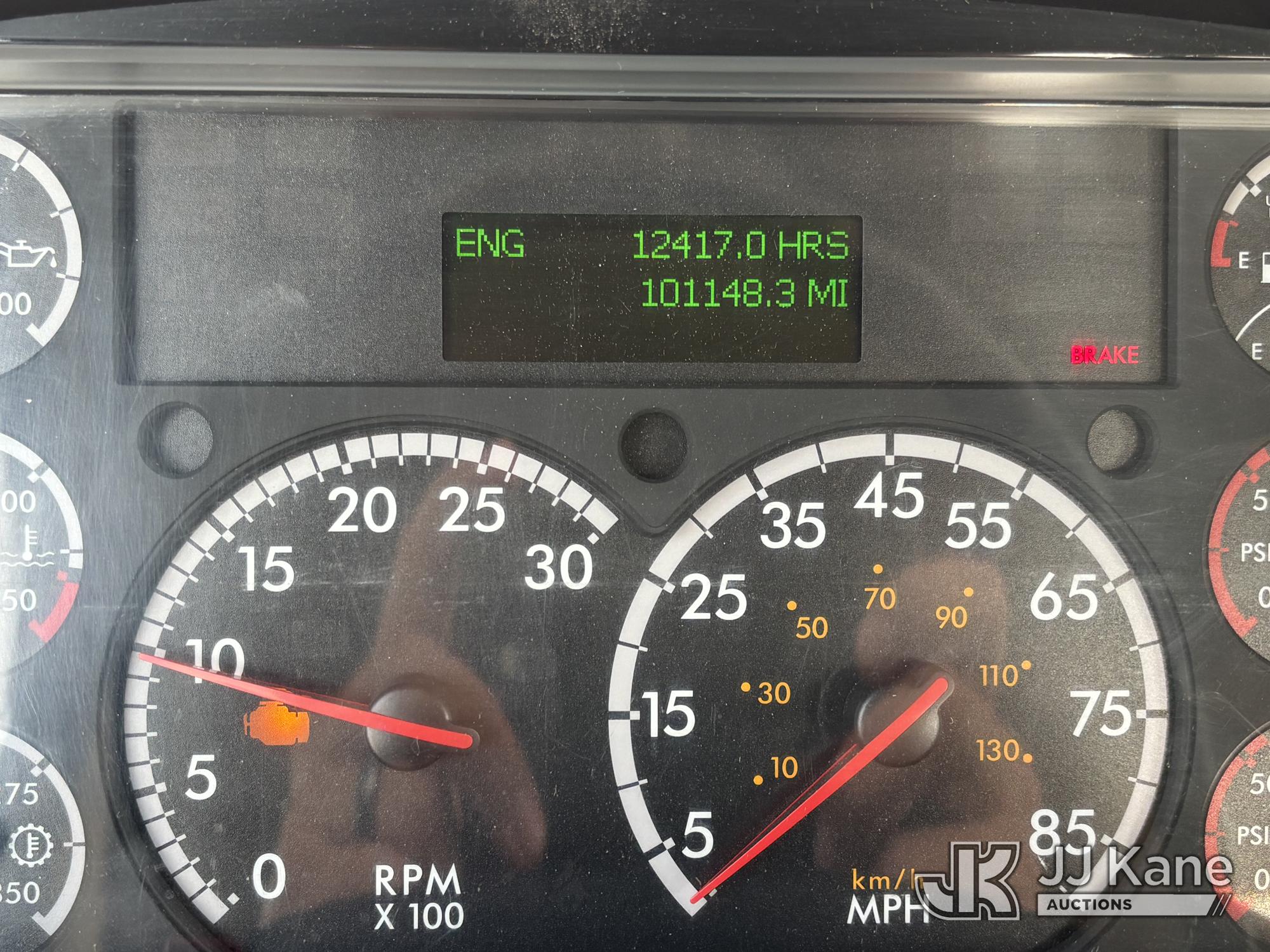 2018 Freightliner M2 106