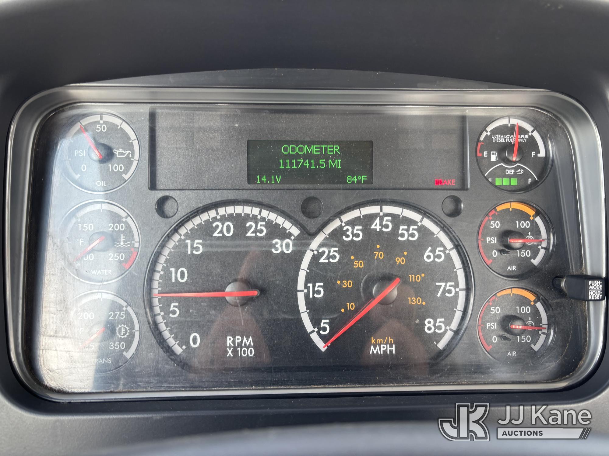 2019 Freightliner M2 106