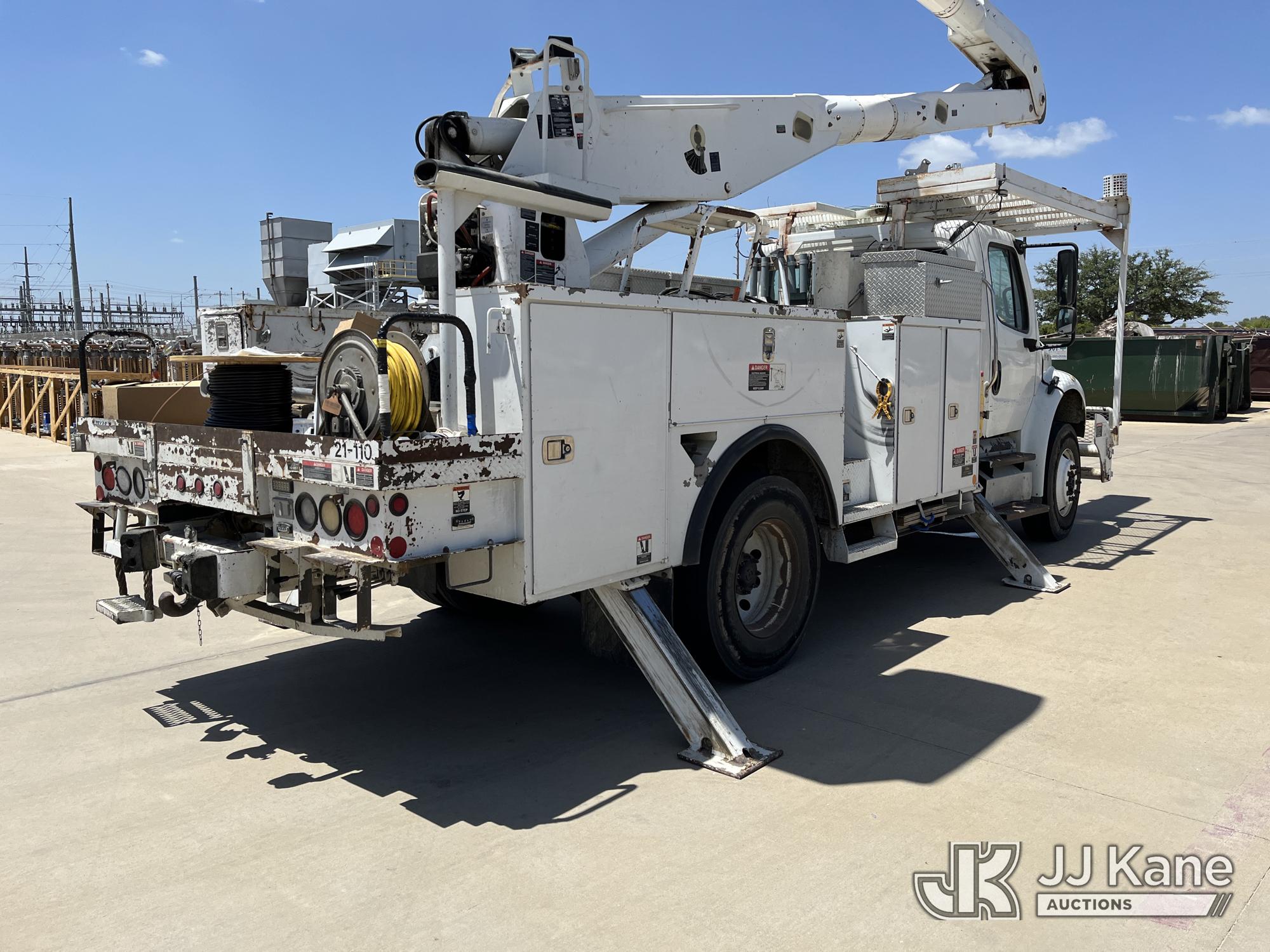 2013 Freightliner M2 106