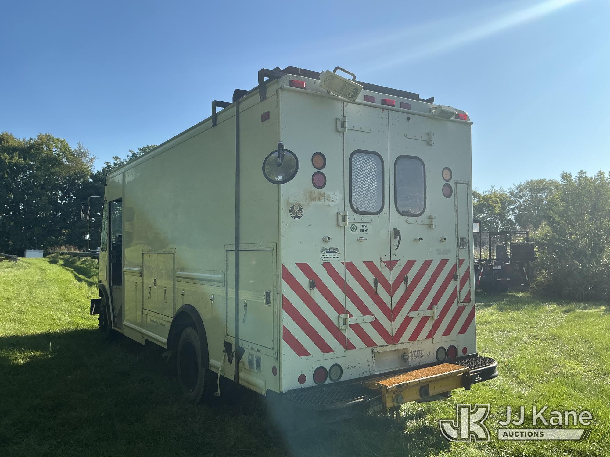 2008 Freightliner MT45 CHASSIS