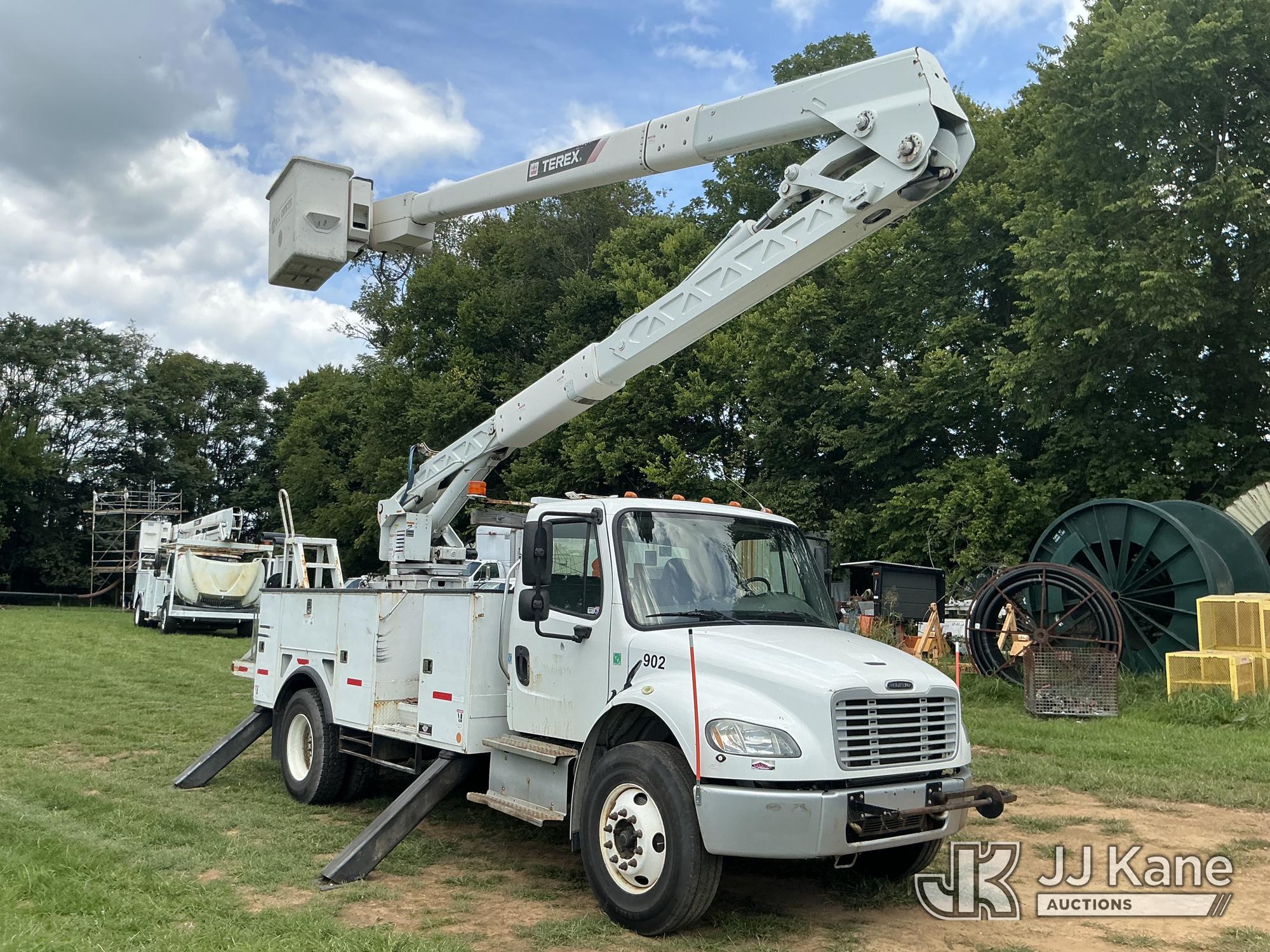 2015 Freightliner M2 106
