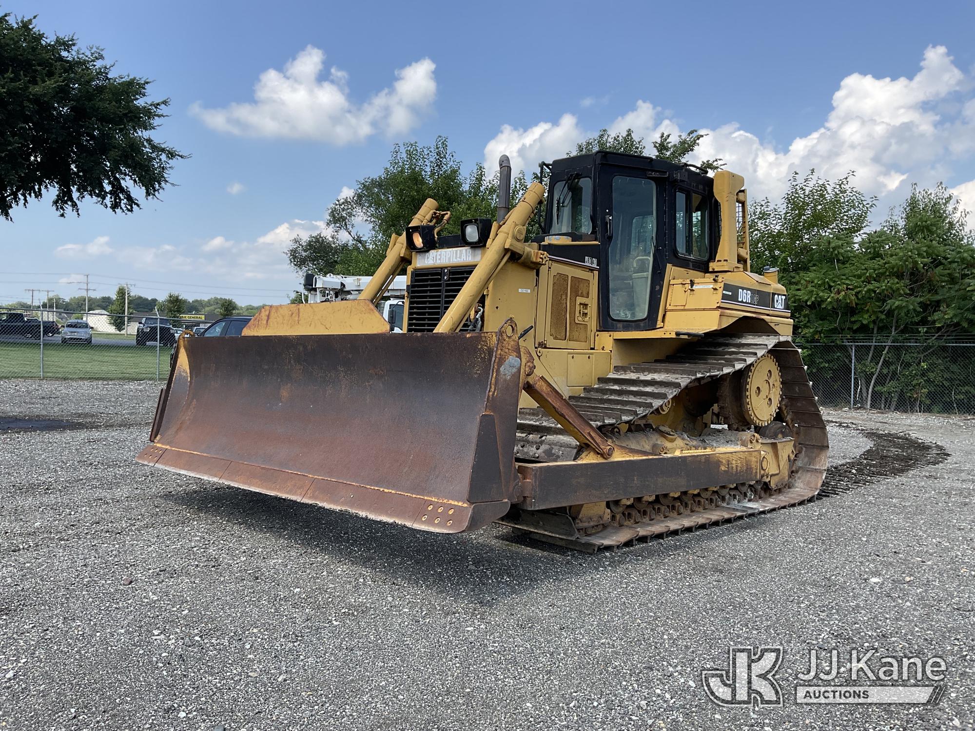 1997 Caterpillar D6R Crawler Tractor, Comes with PA56 Winch.