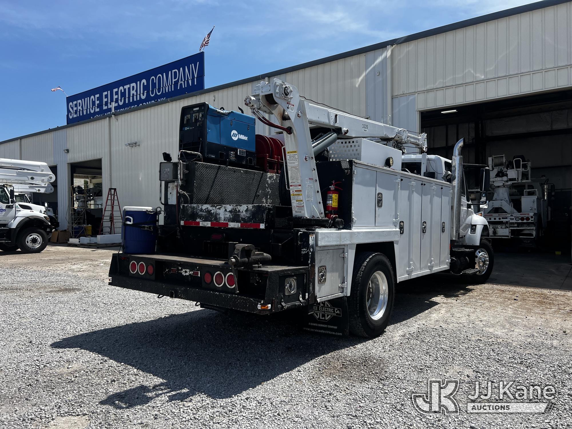 2005 International 7400