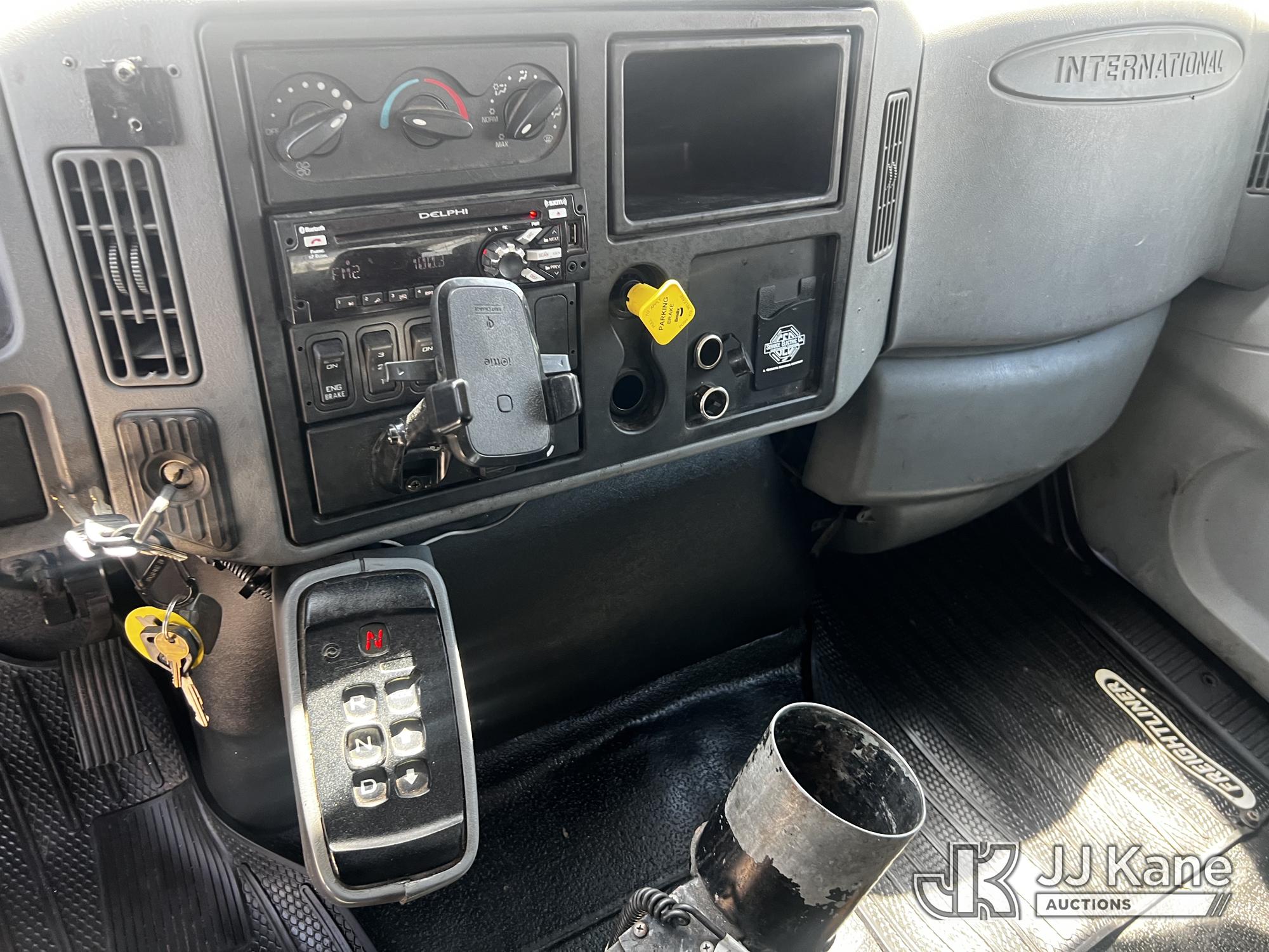 2005 International 7400