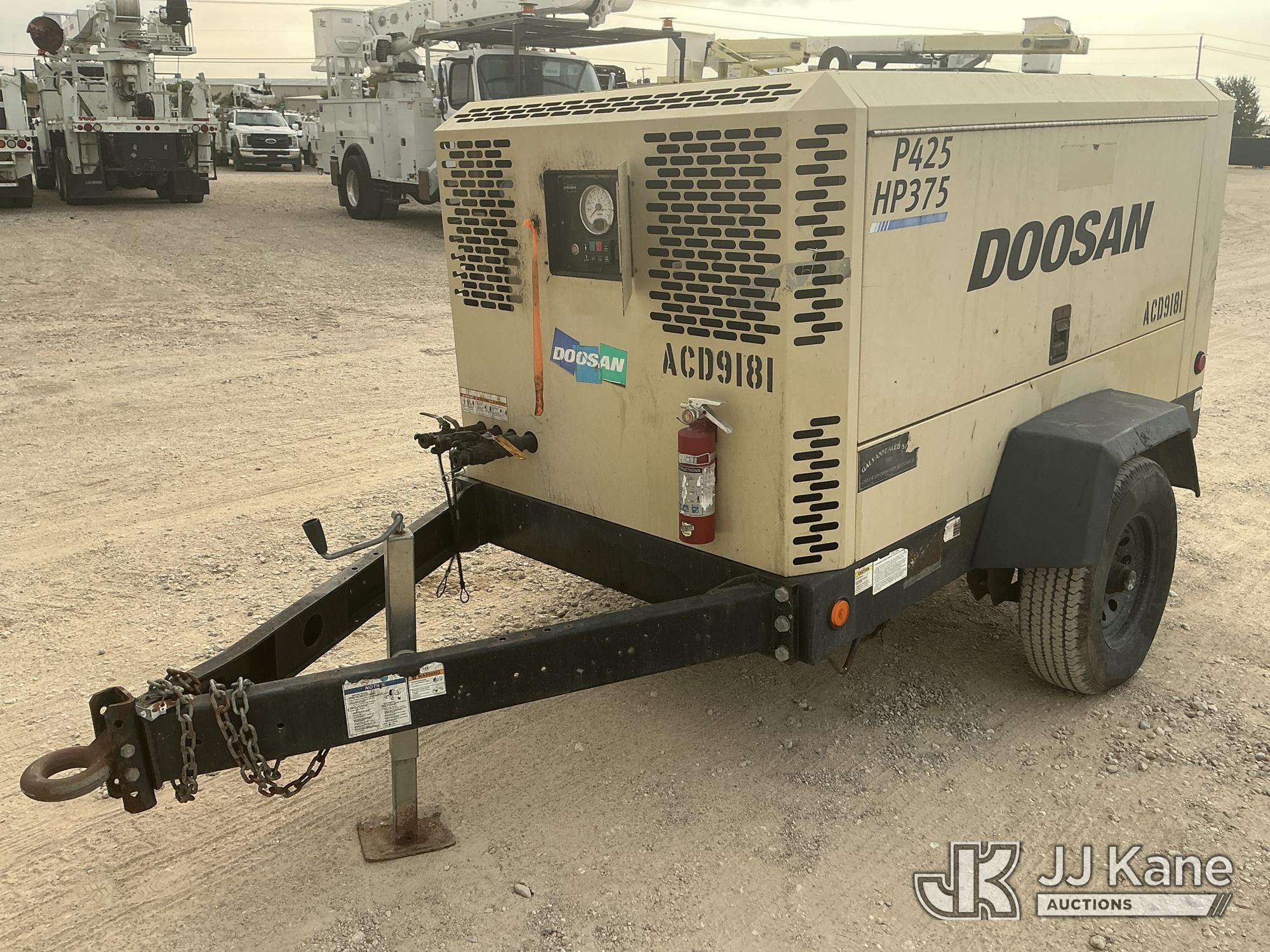 Dossan P425HP375 Portable Air Compressor