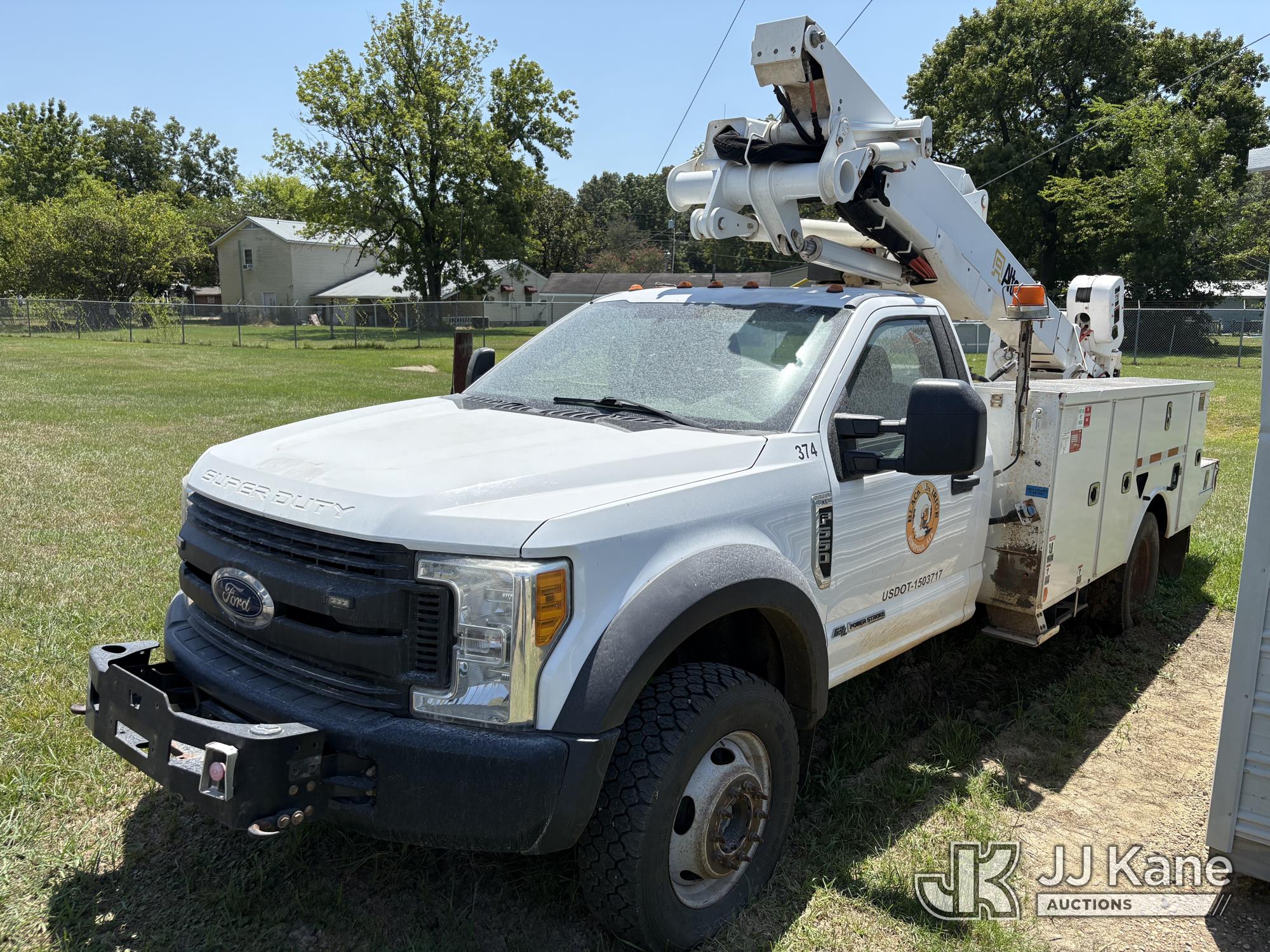 Photo of 2017 Ford F-550