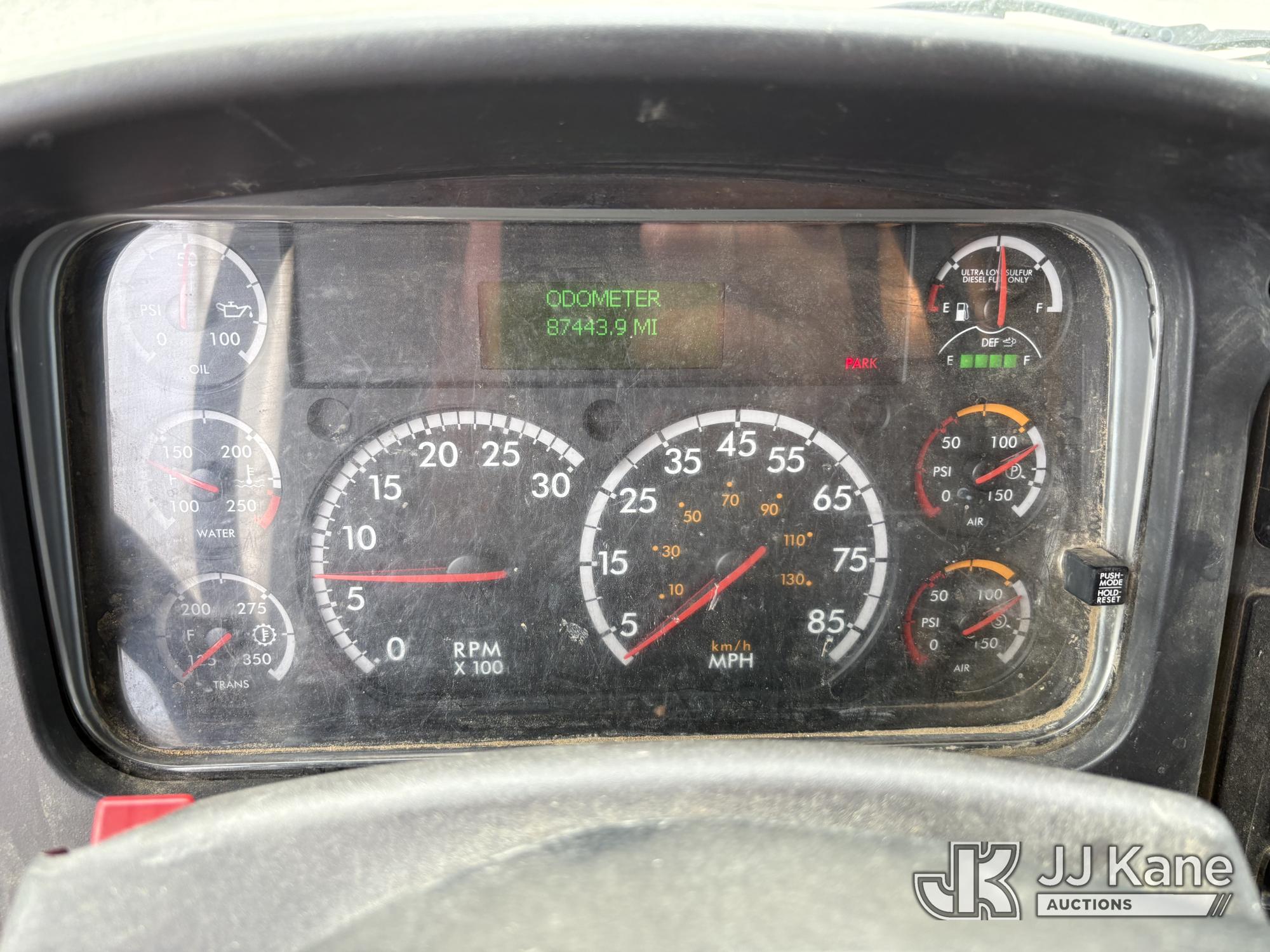 2016 Freightliner M2 106