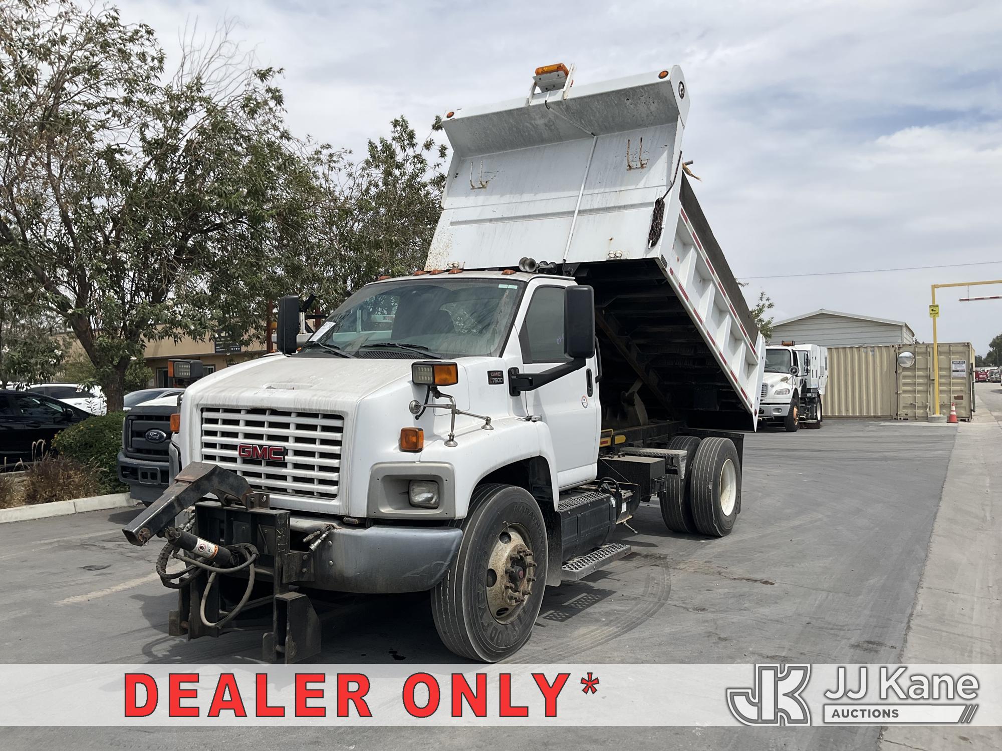 2009 GMC C6C042 Dump Truck