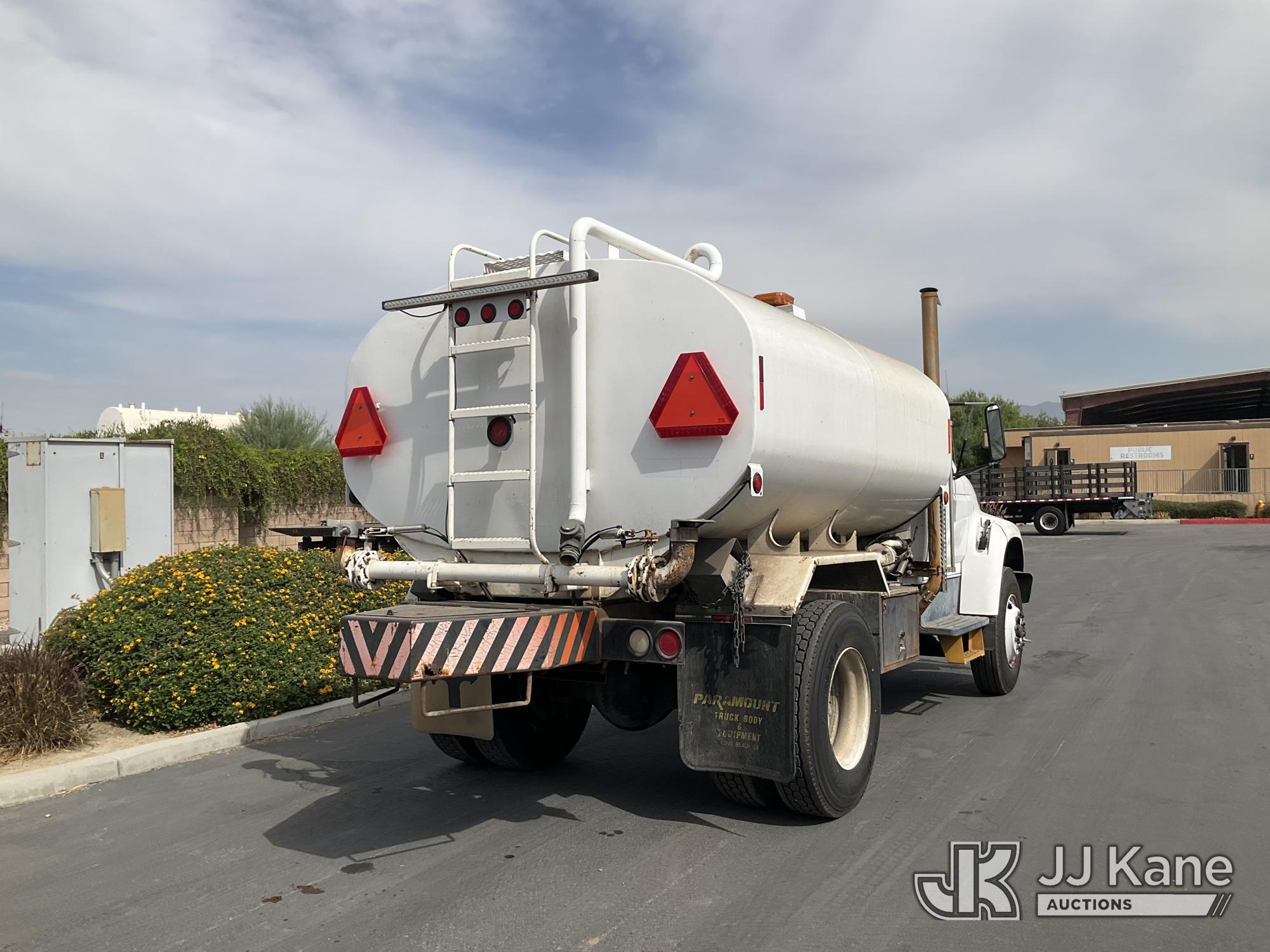 1998 Ford F800