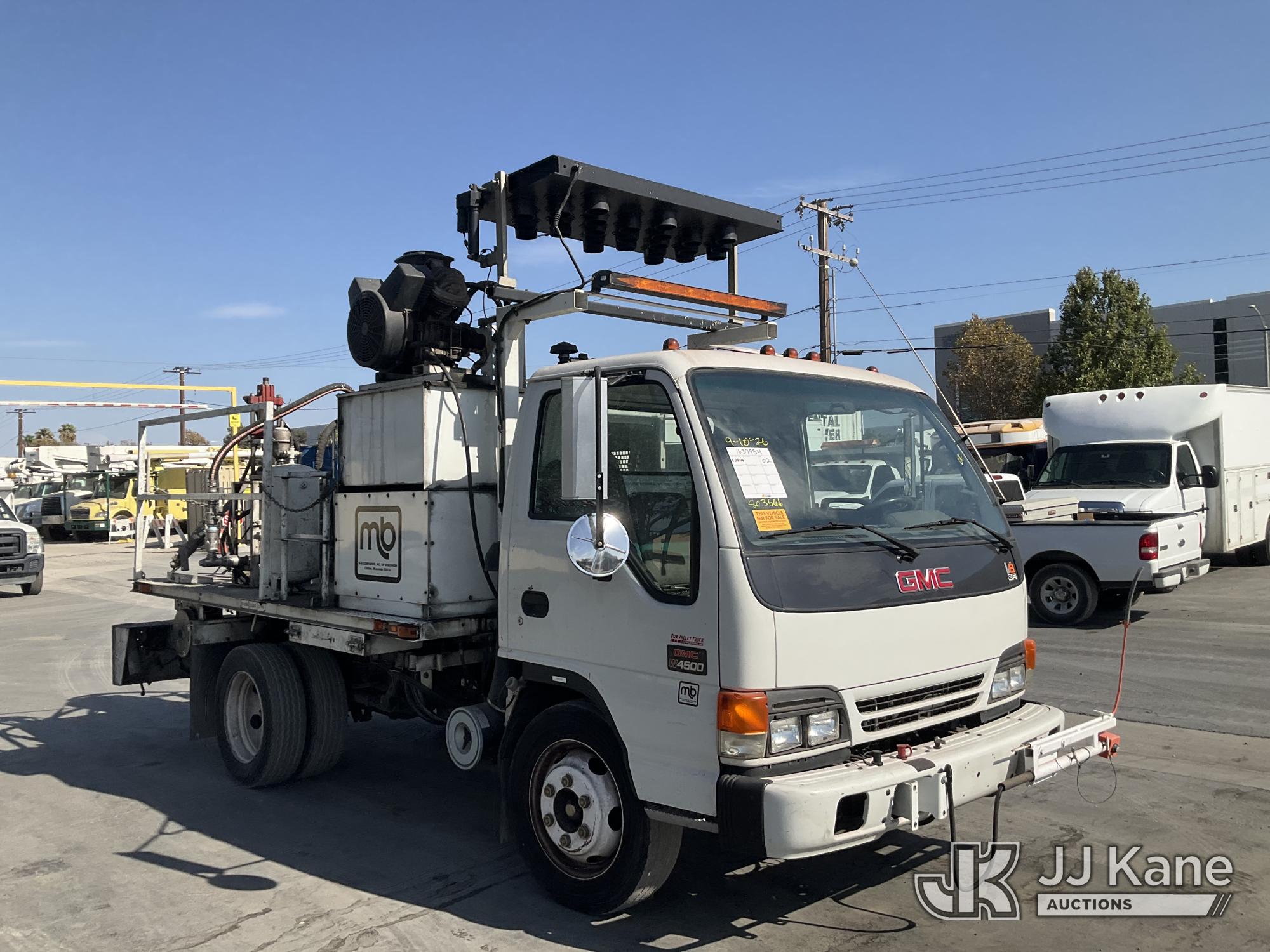 2002 GMC W45042