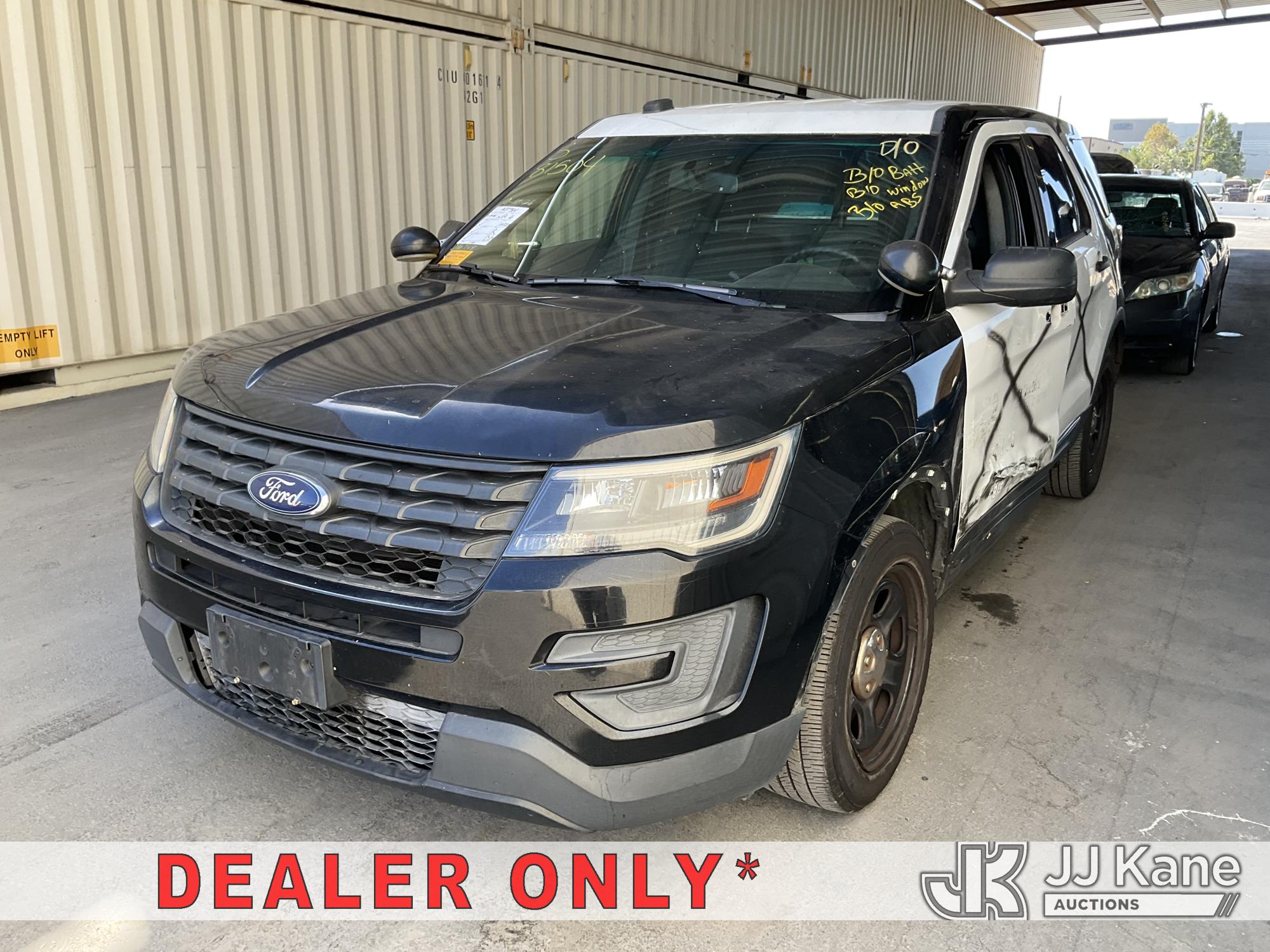 2016 Ford Explorer Police 4-Door Sport Utility Vehicle