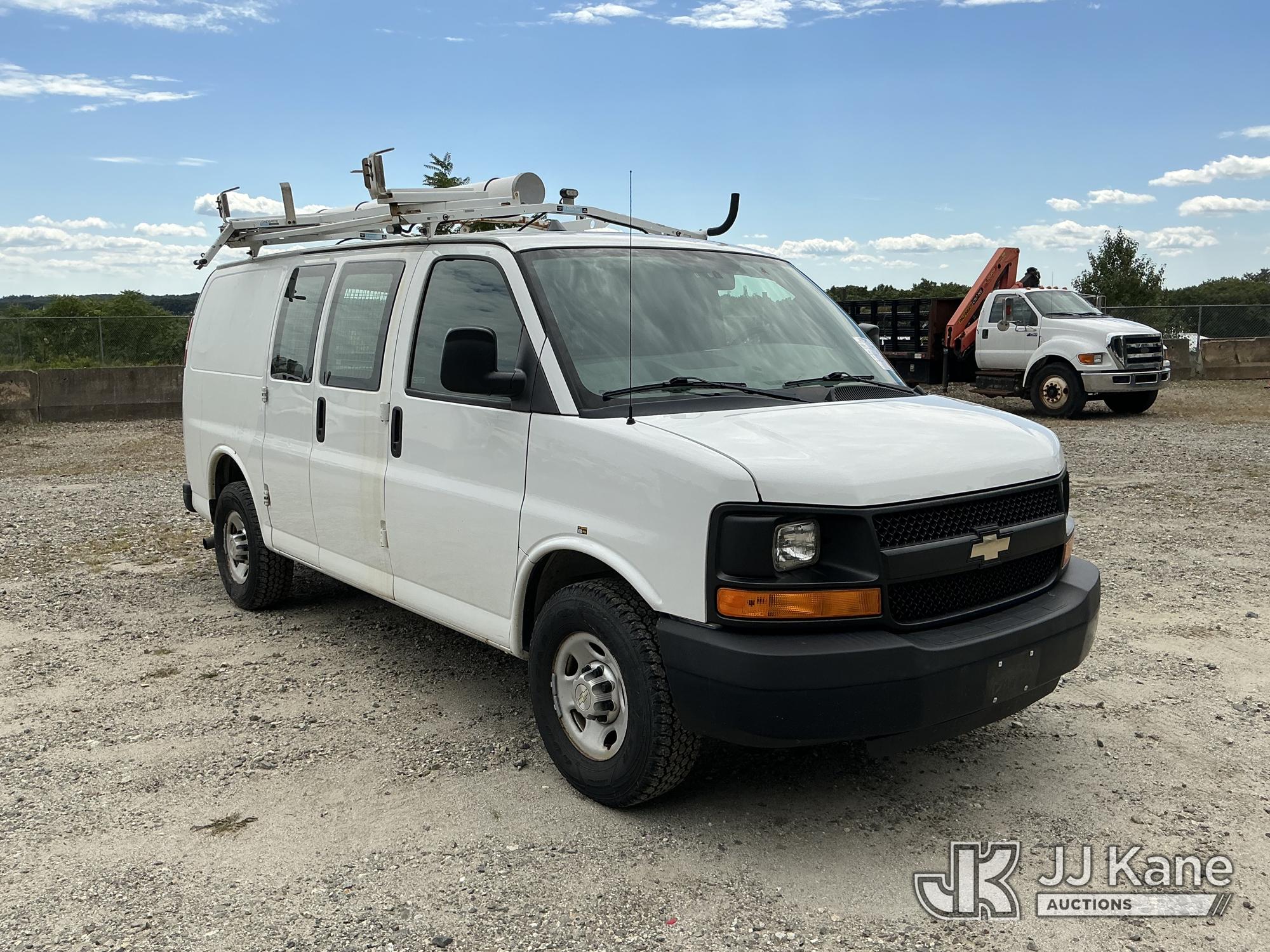 2013 Chevrolet EXPRESS 2500