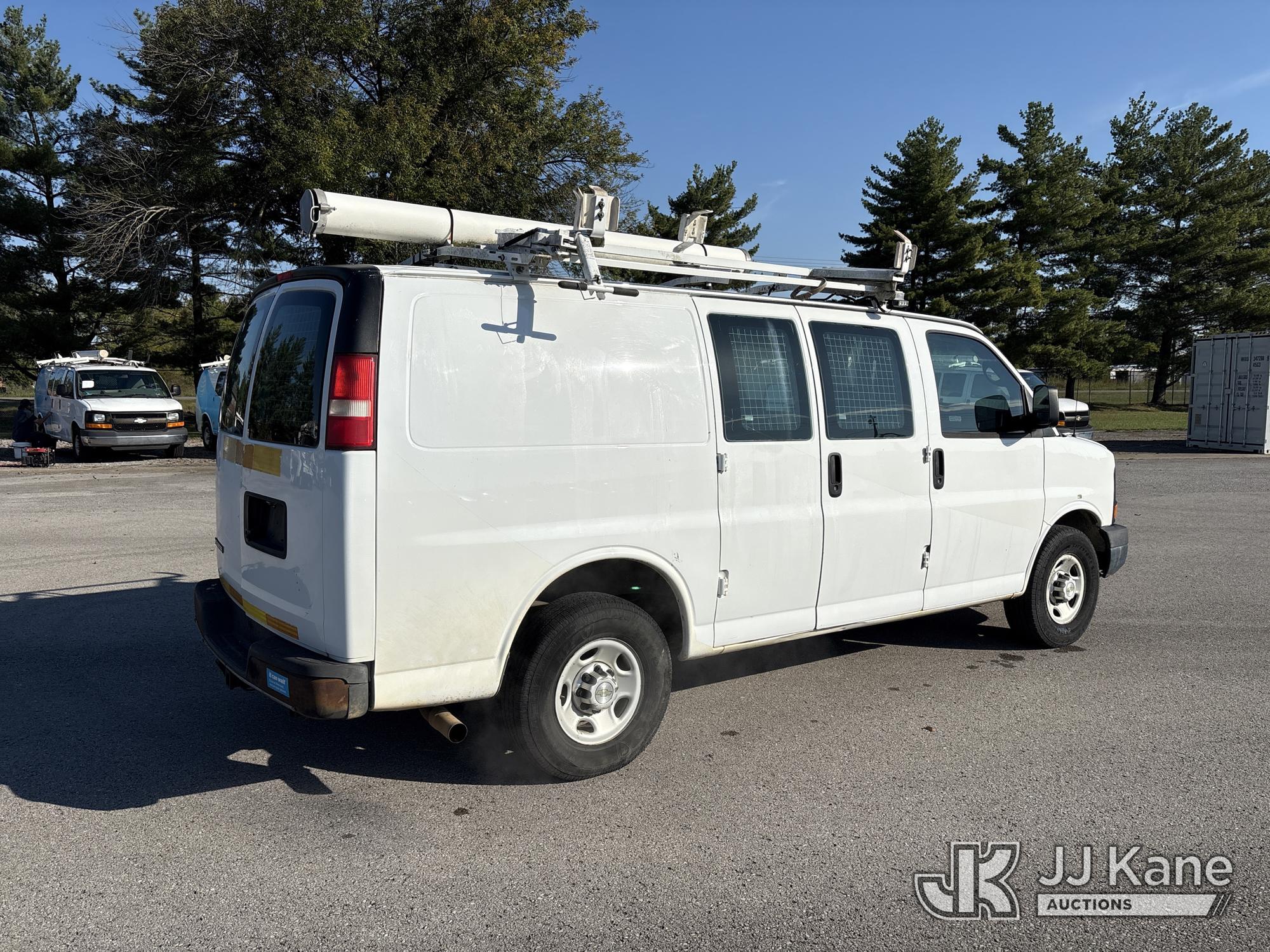 2013 Chevrolet EXPRESS G2500
