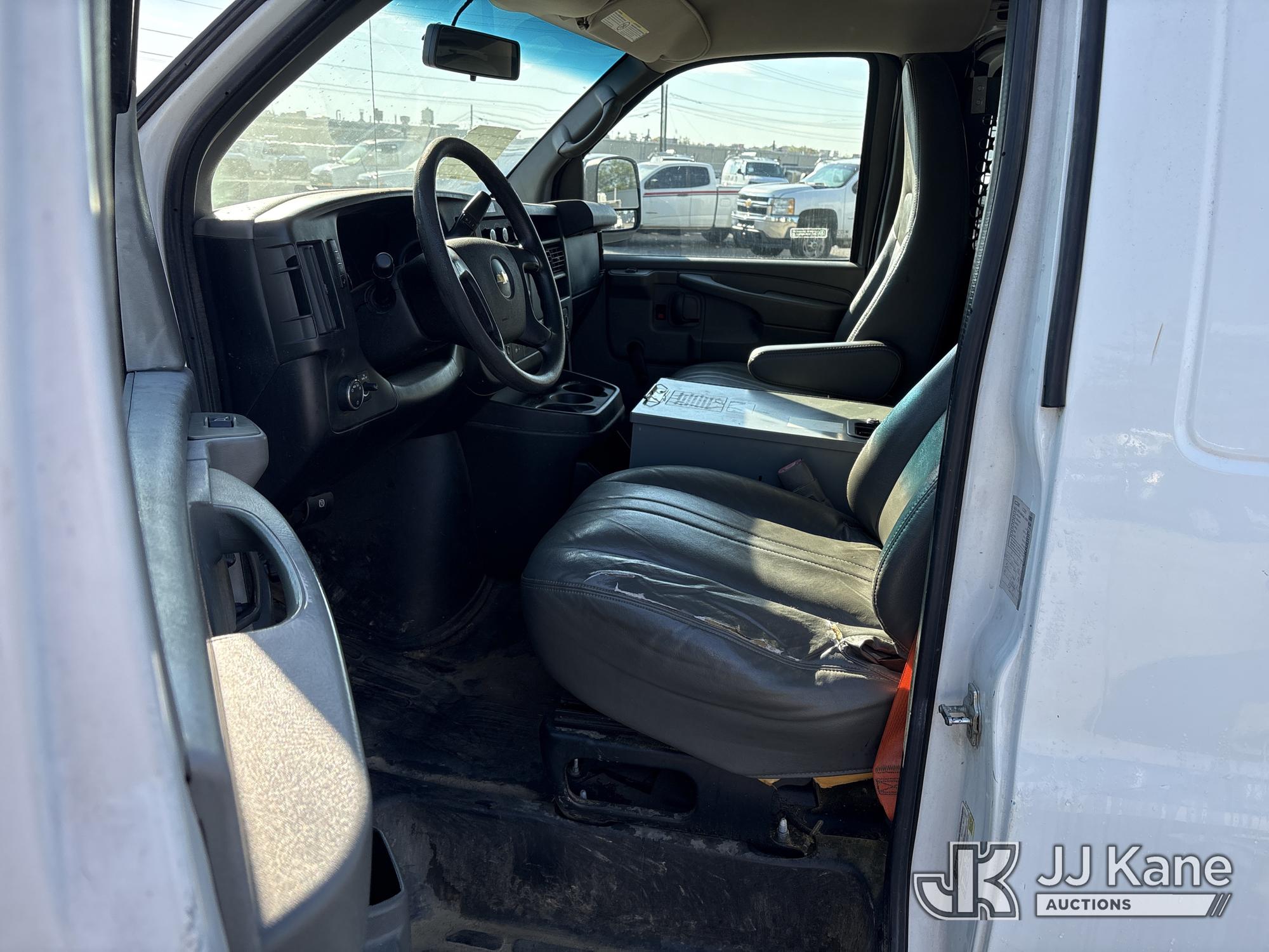 2013 Chevrolet EXPRESS G2500
