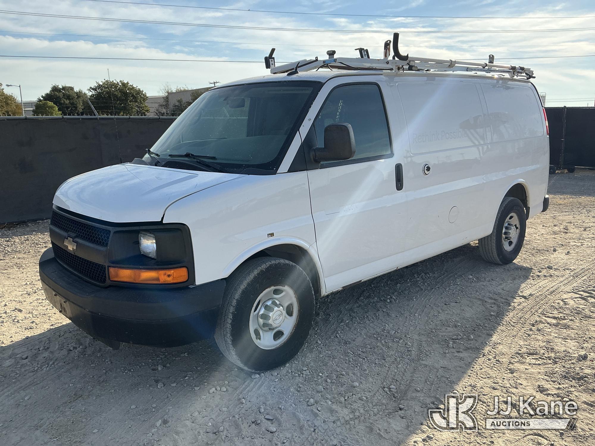 Photo of 2015 Chevrolet Express G2500