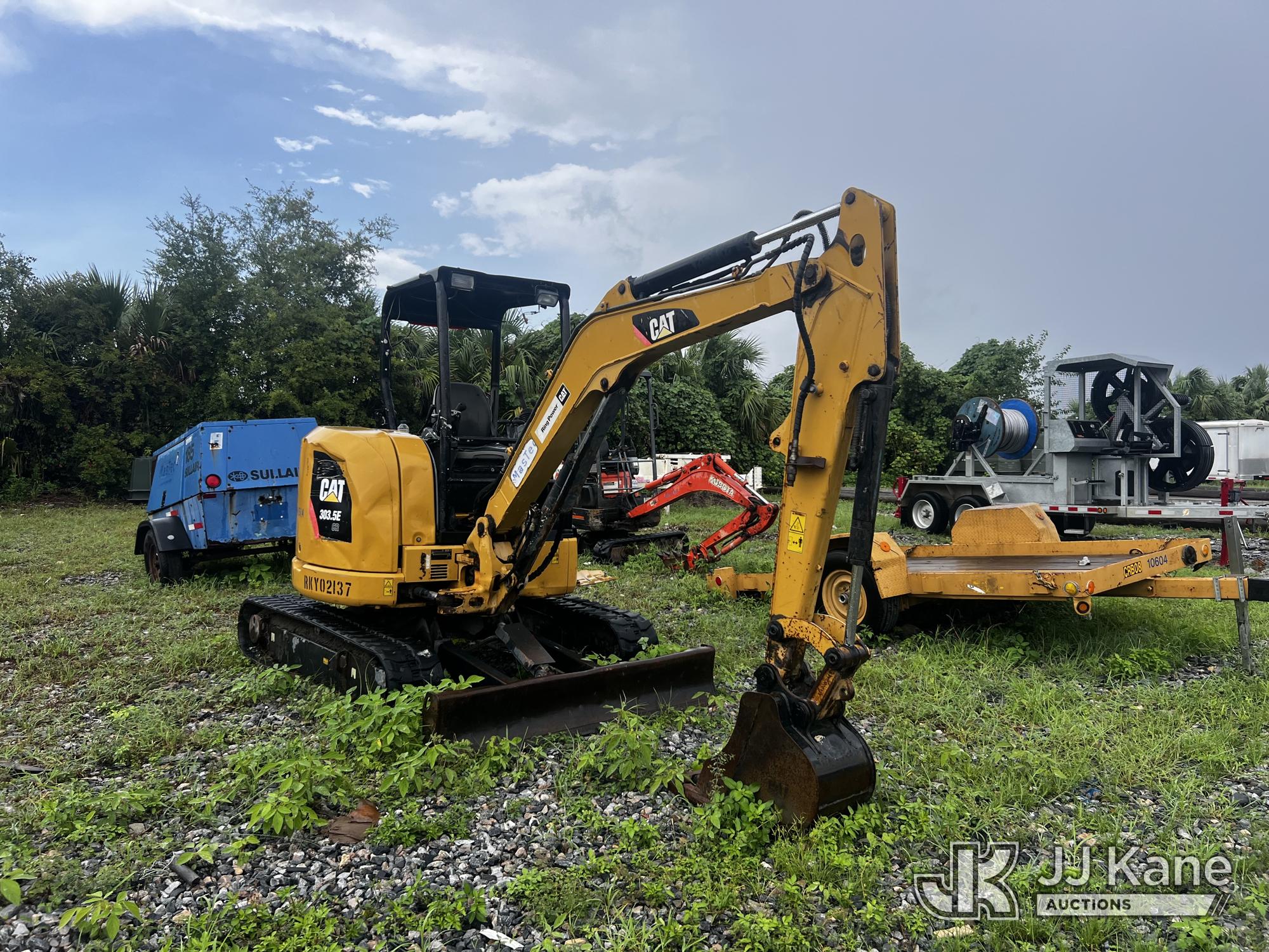 0 Caterpillar 303.5E