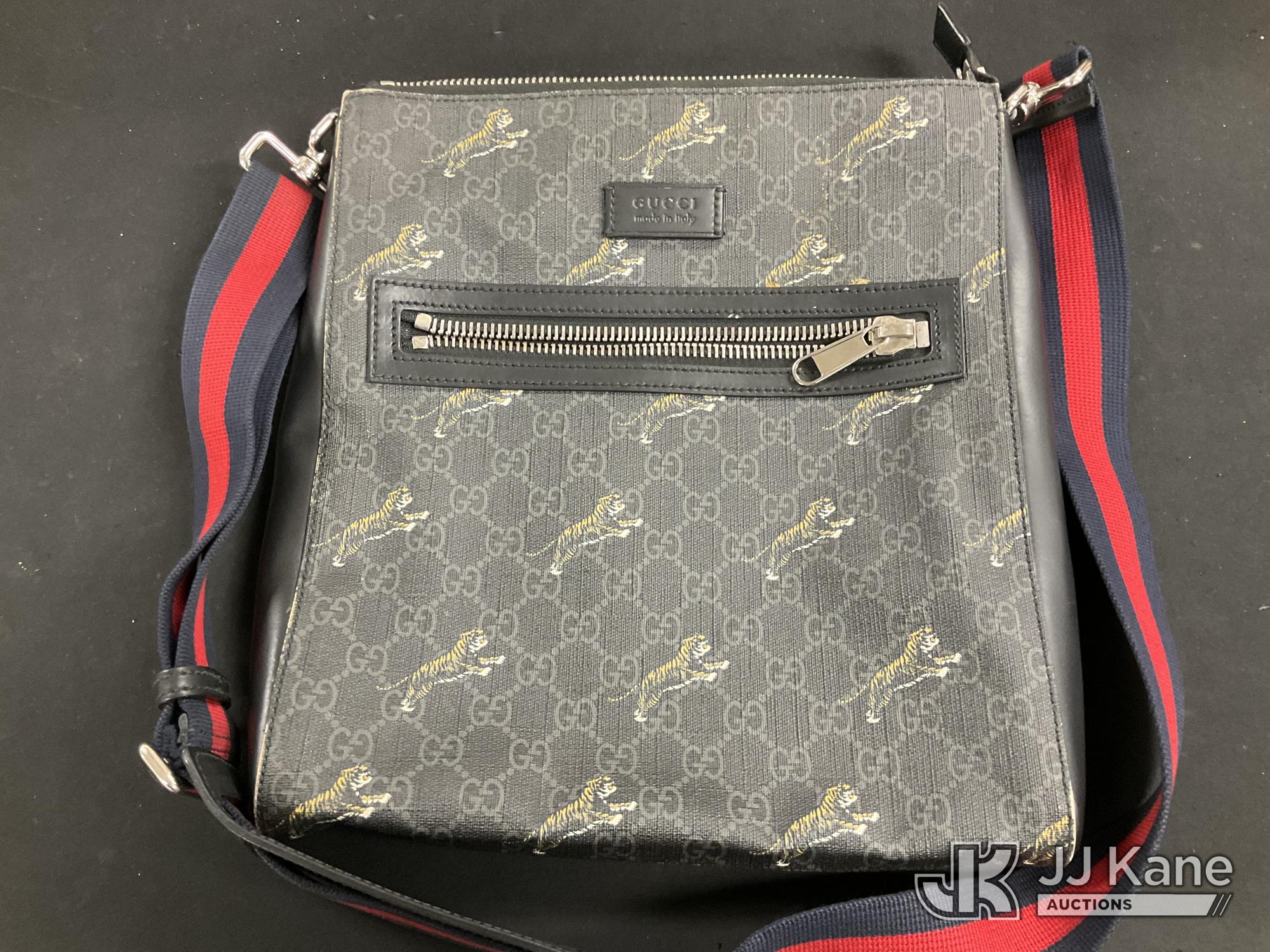 Purse