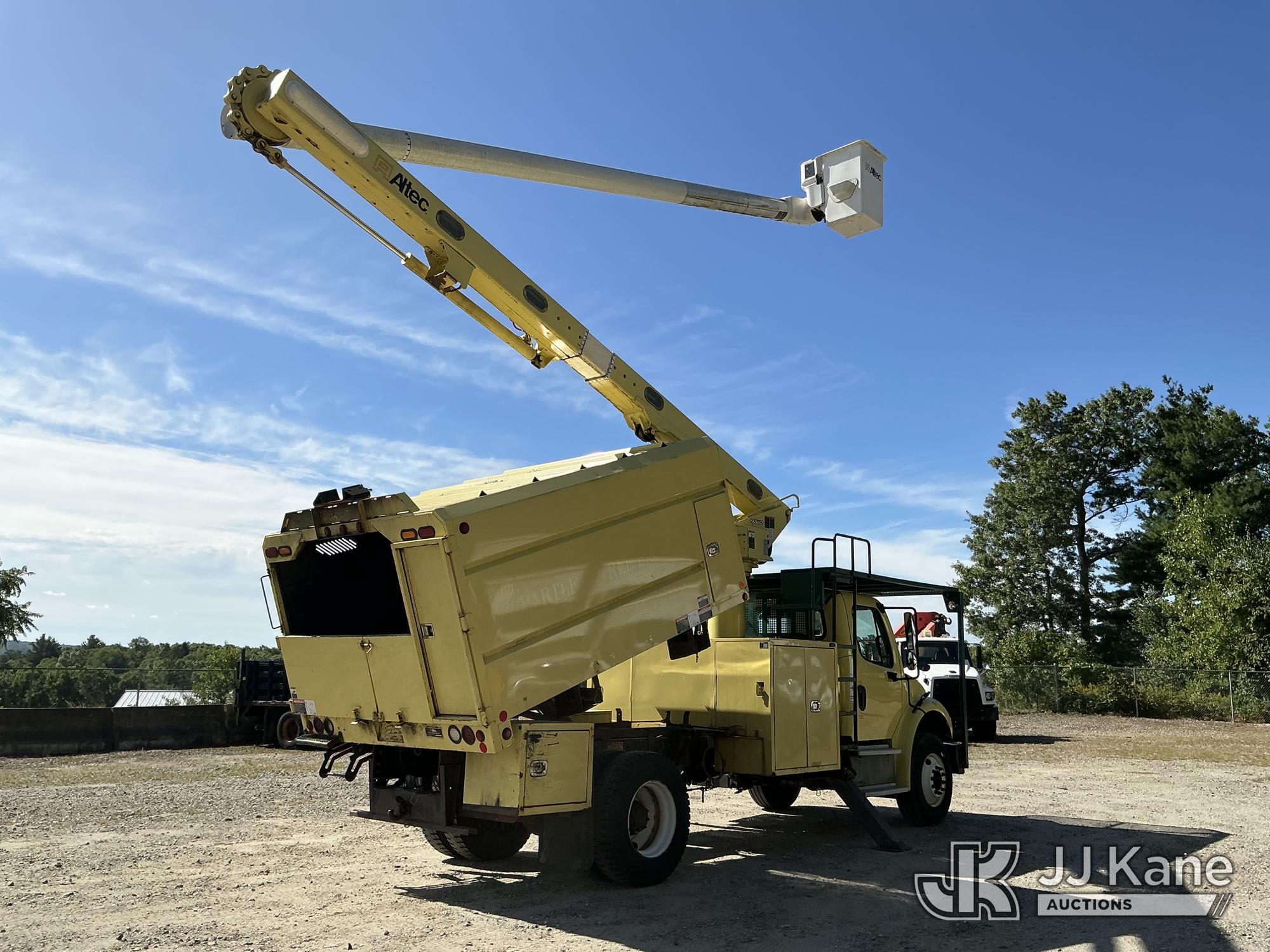 2017 Freightliner M2 106