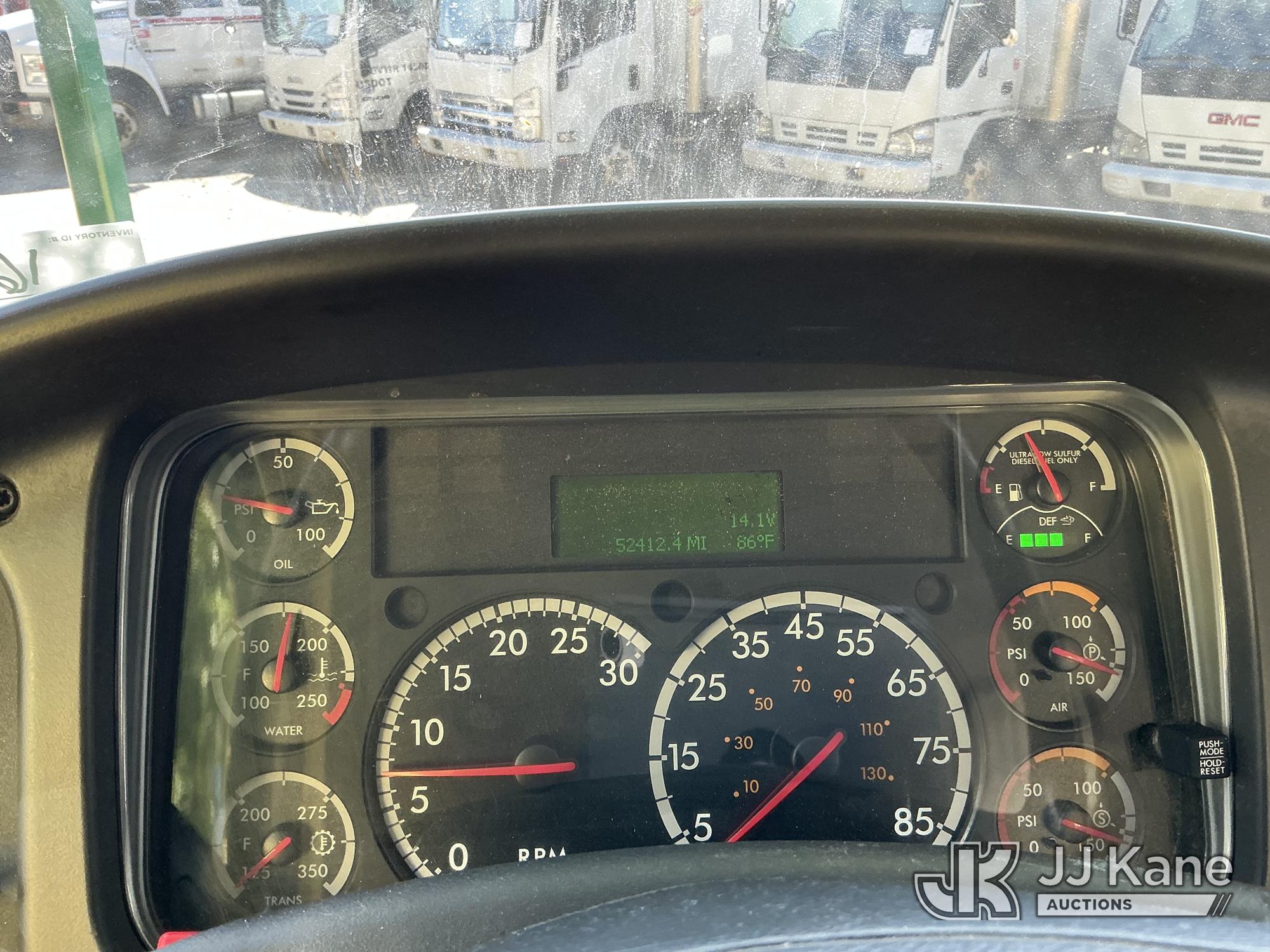 2017 Freightliner M2 106