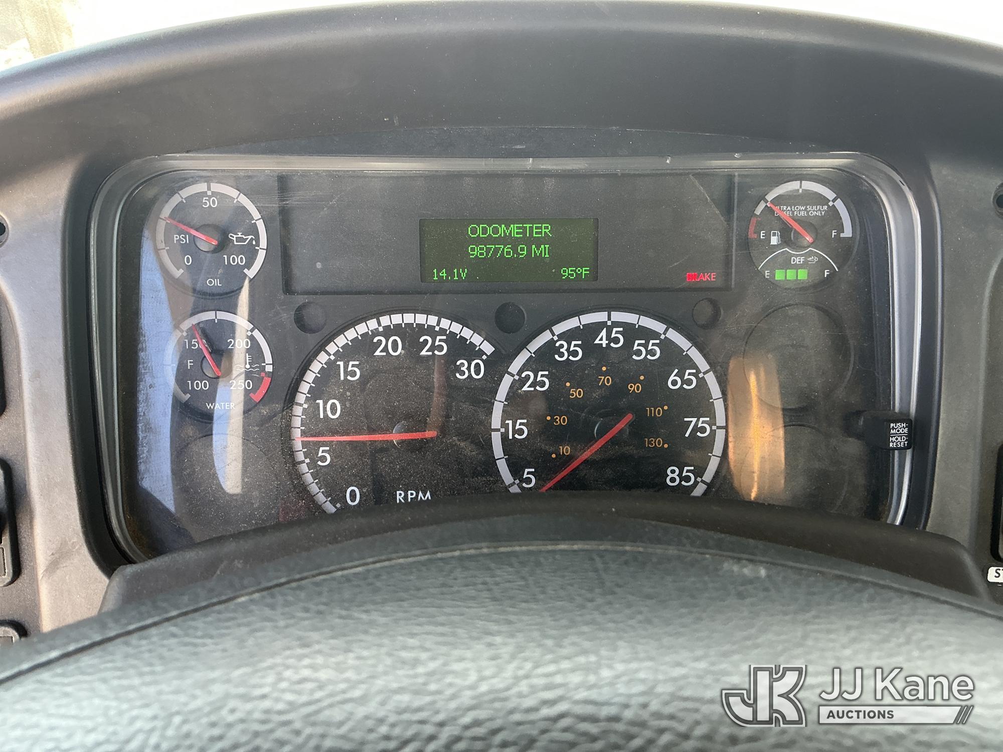 2018 Freightliner M2 106