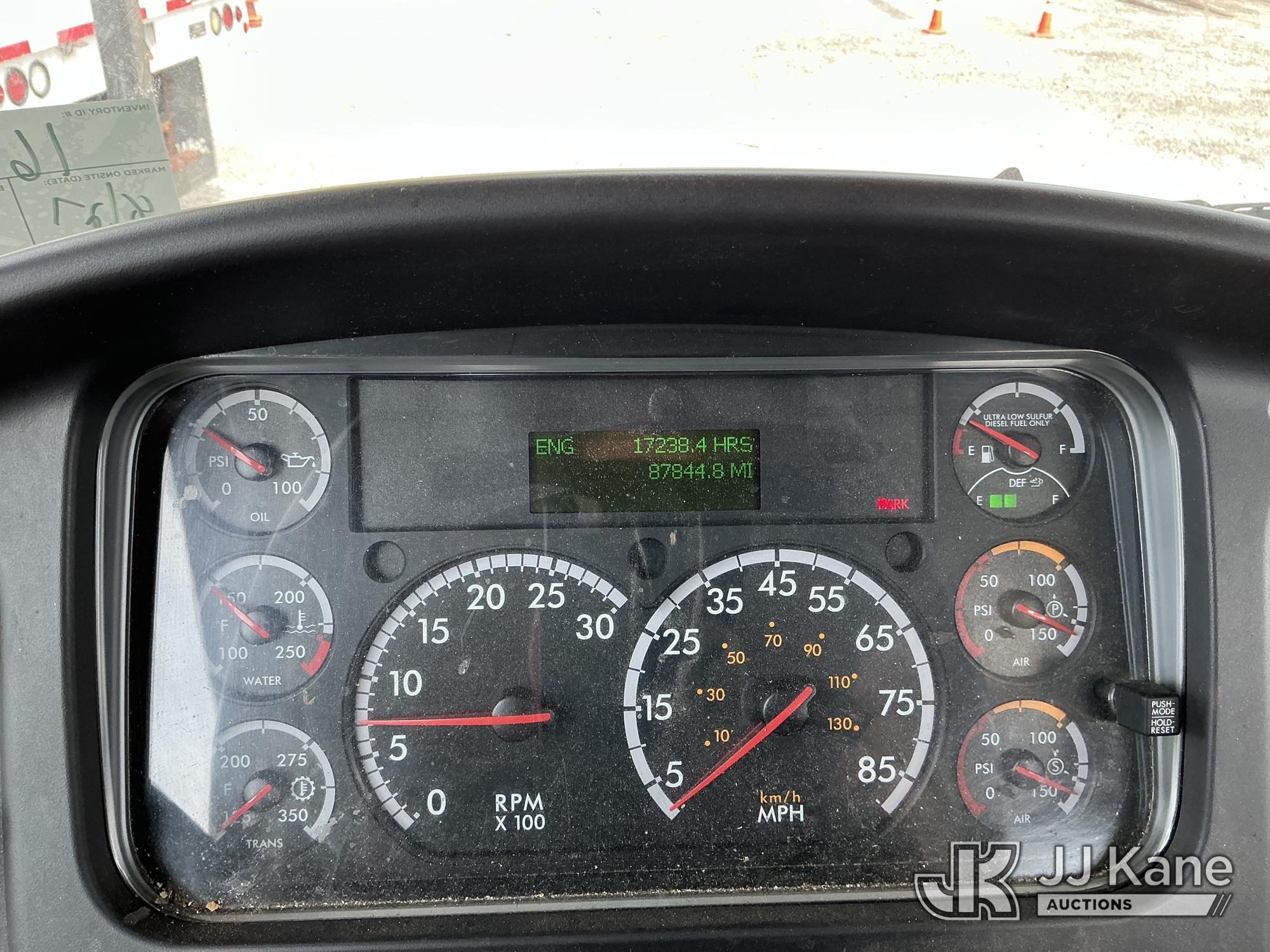 2016 Freightliner M2 106