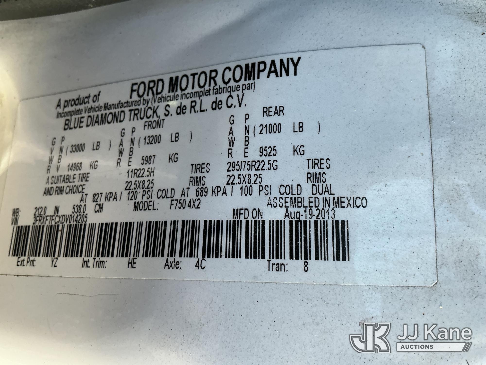 2013 Ford F-750