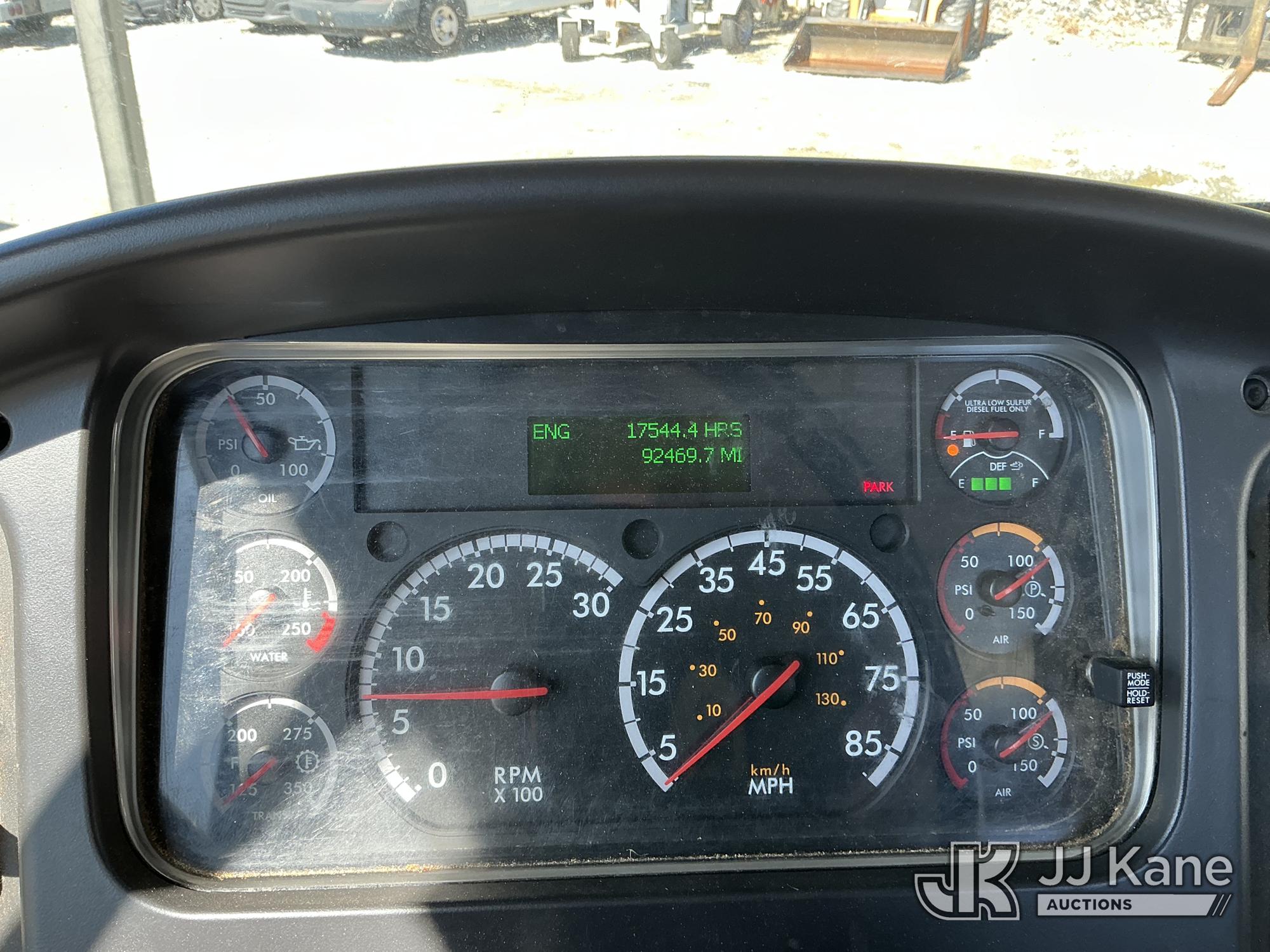 2016 Freightliner M2 106